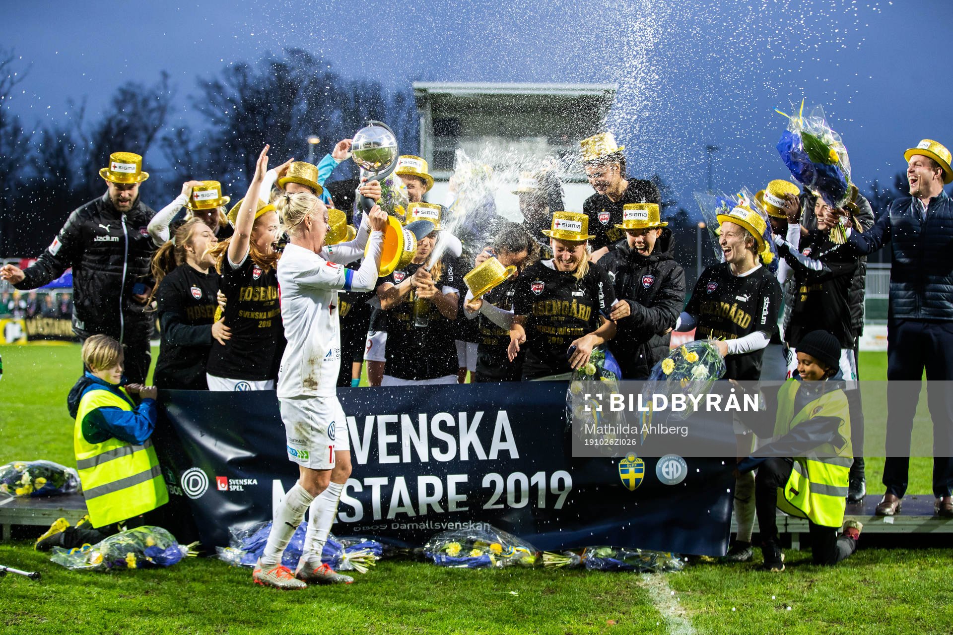 Rosengårds spelare jublar över sm-guldet
