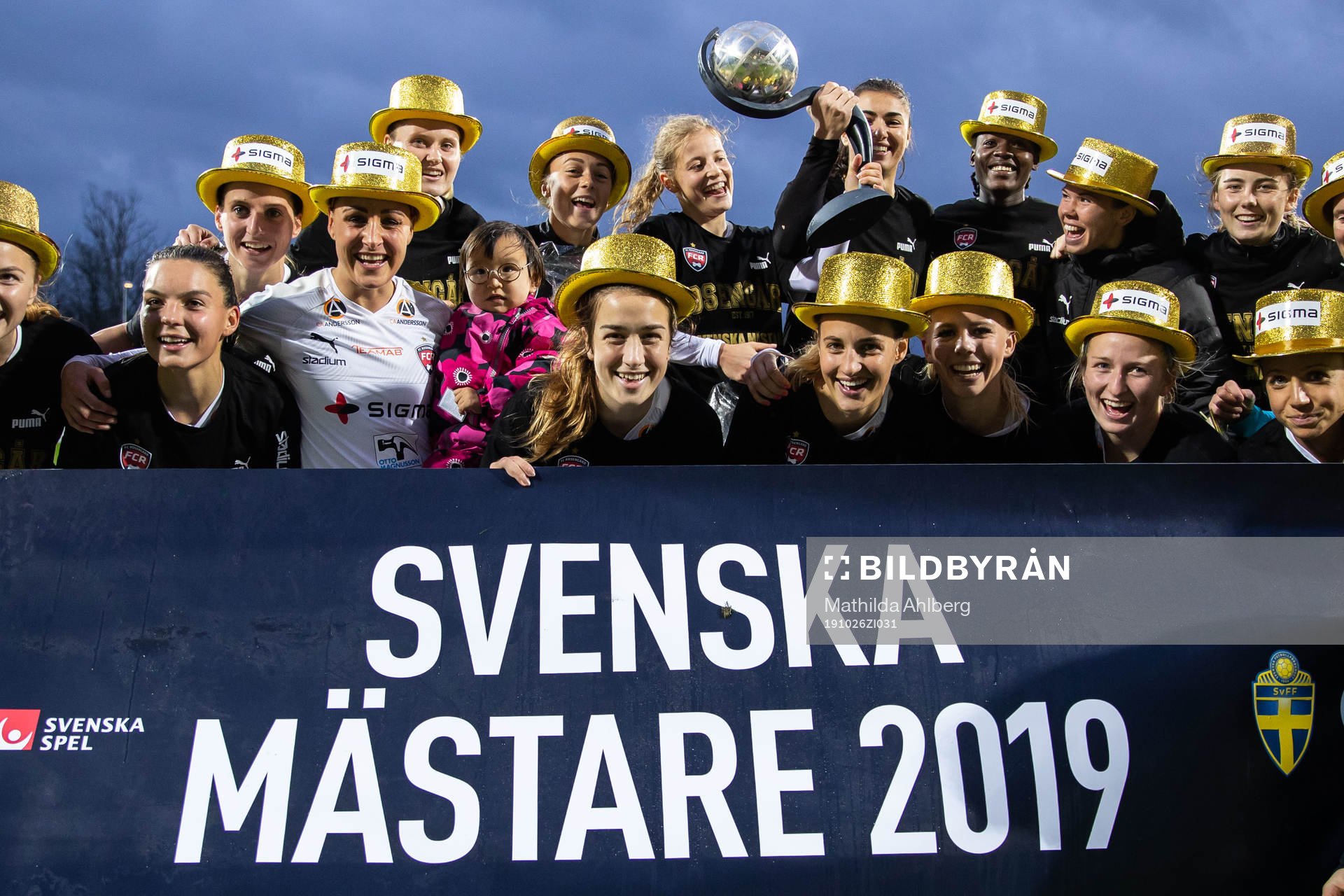 Rosengårds spelare jublar över sm-guldet