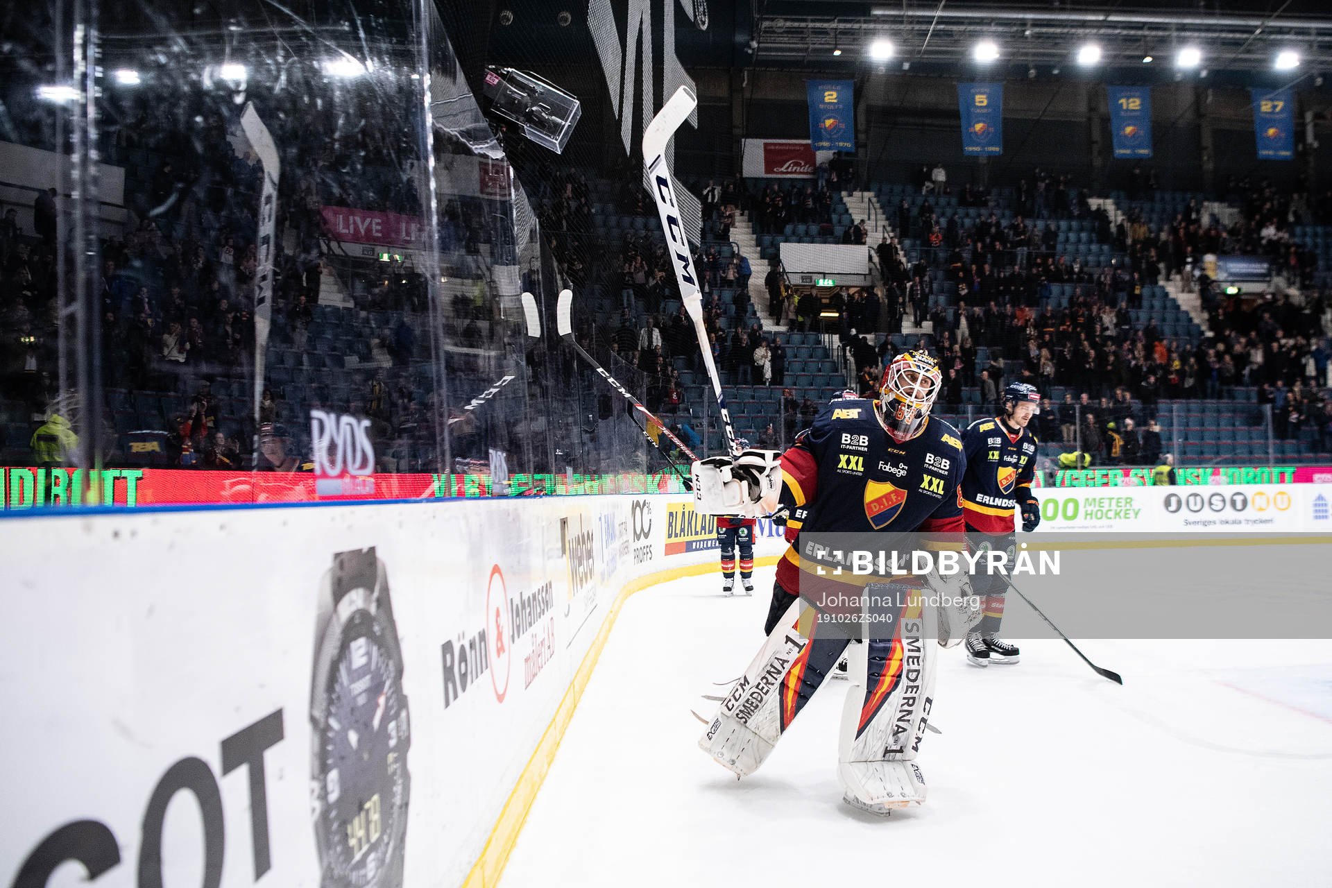 Djurgårdens målvakt Niklas Svedberg jublar