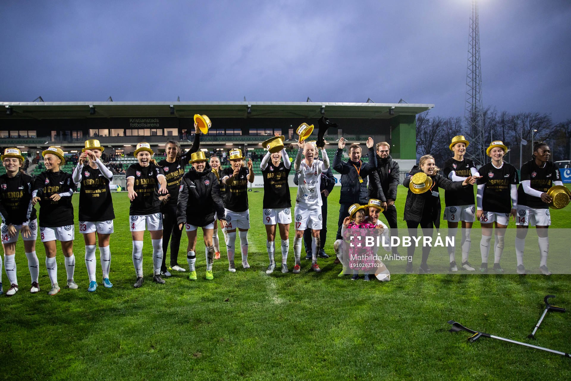 Rosengårds spelare jublar