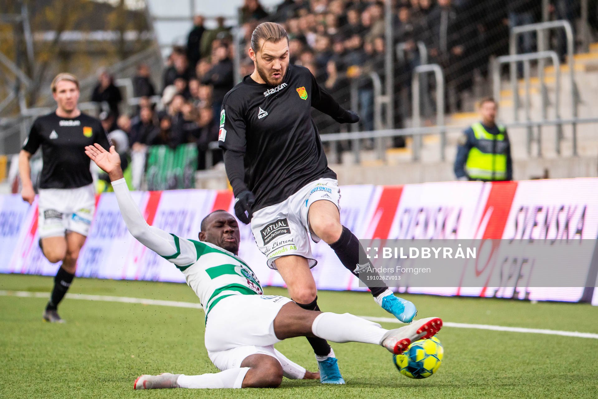 GAIS Karl Bohm och Västerås Ravy Tsouka Dozi