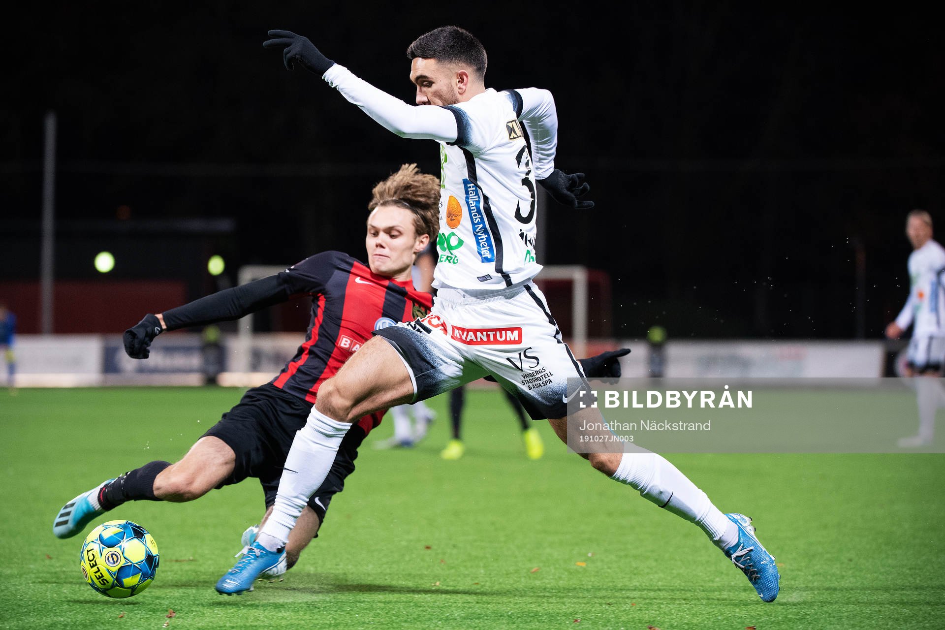 Brommapojkarnas Albin Linnér och Varbergs Daniel Krezic