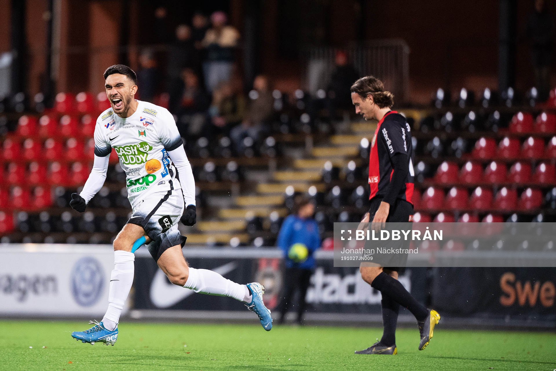 Varbergs Daniel Krezic jublar