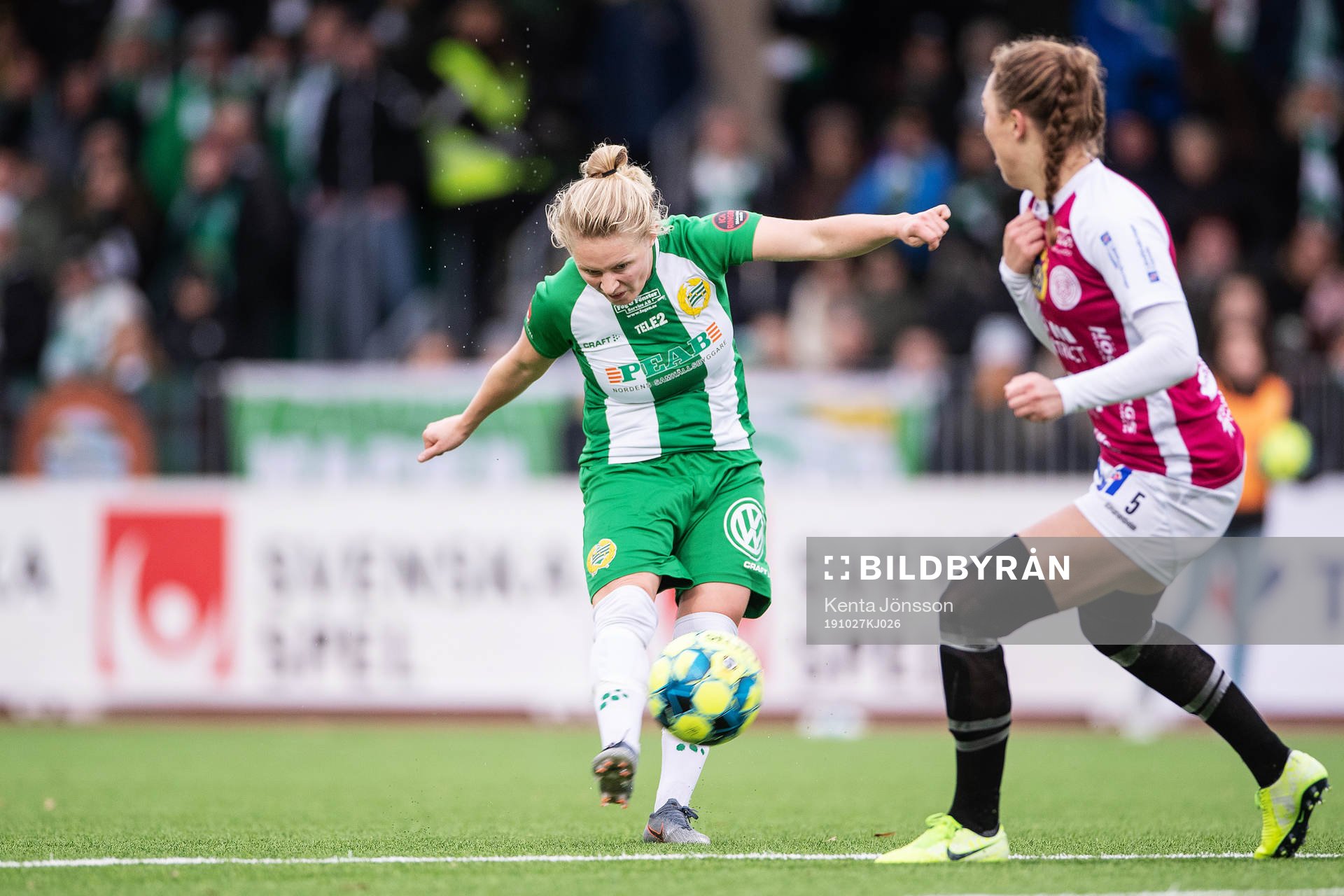 Hammarbys Emilia Larsson och Uppsalas Sofia From