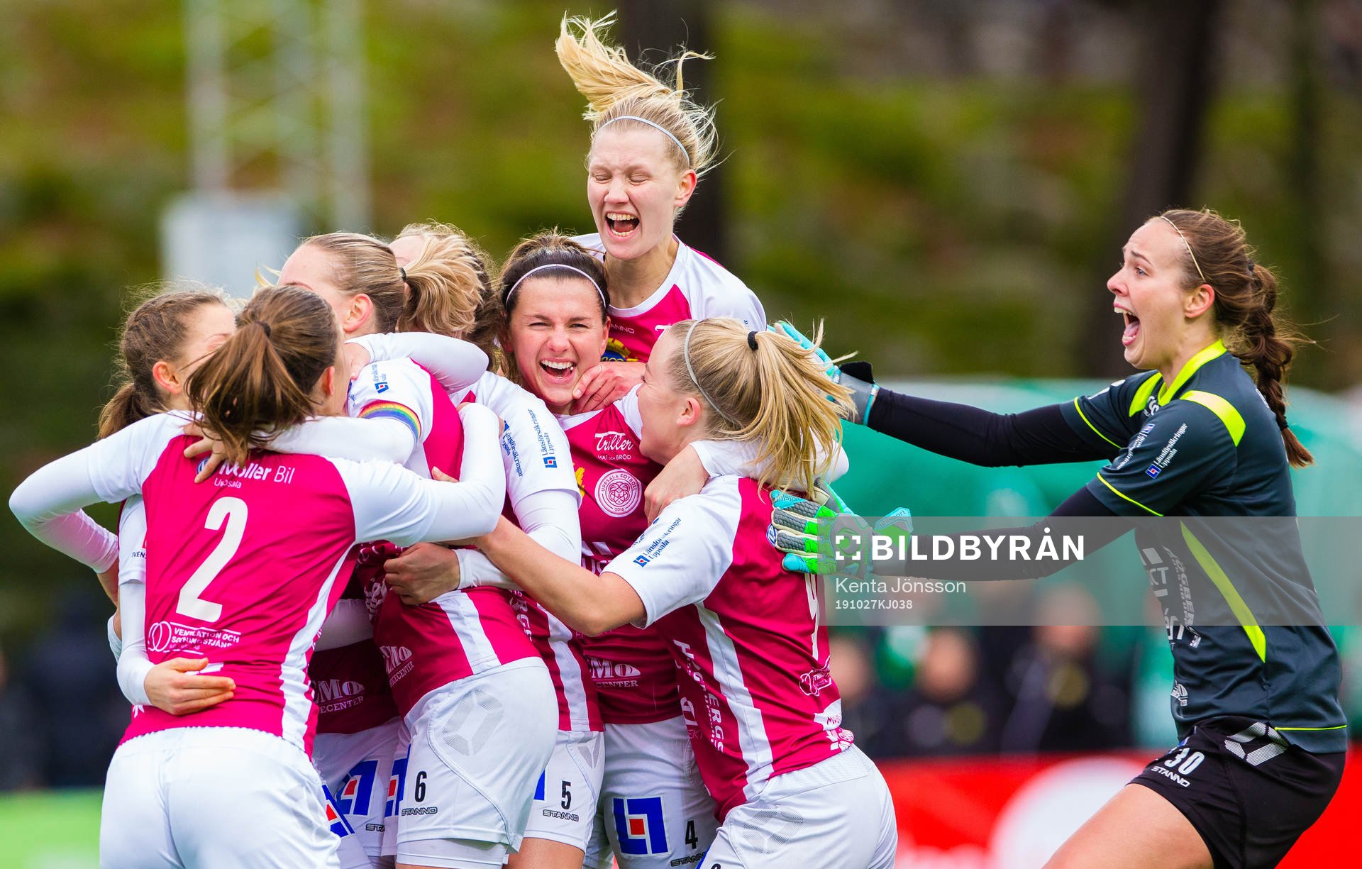 Uppsalas spelare jublar