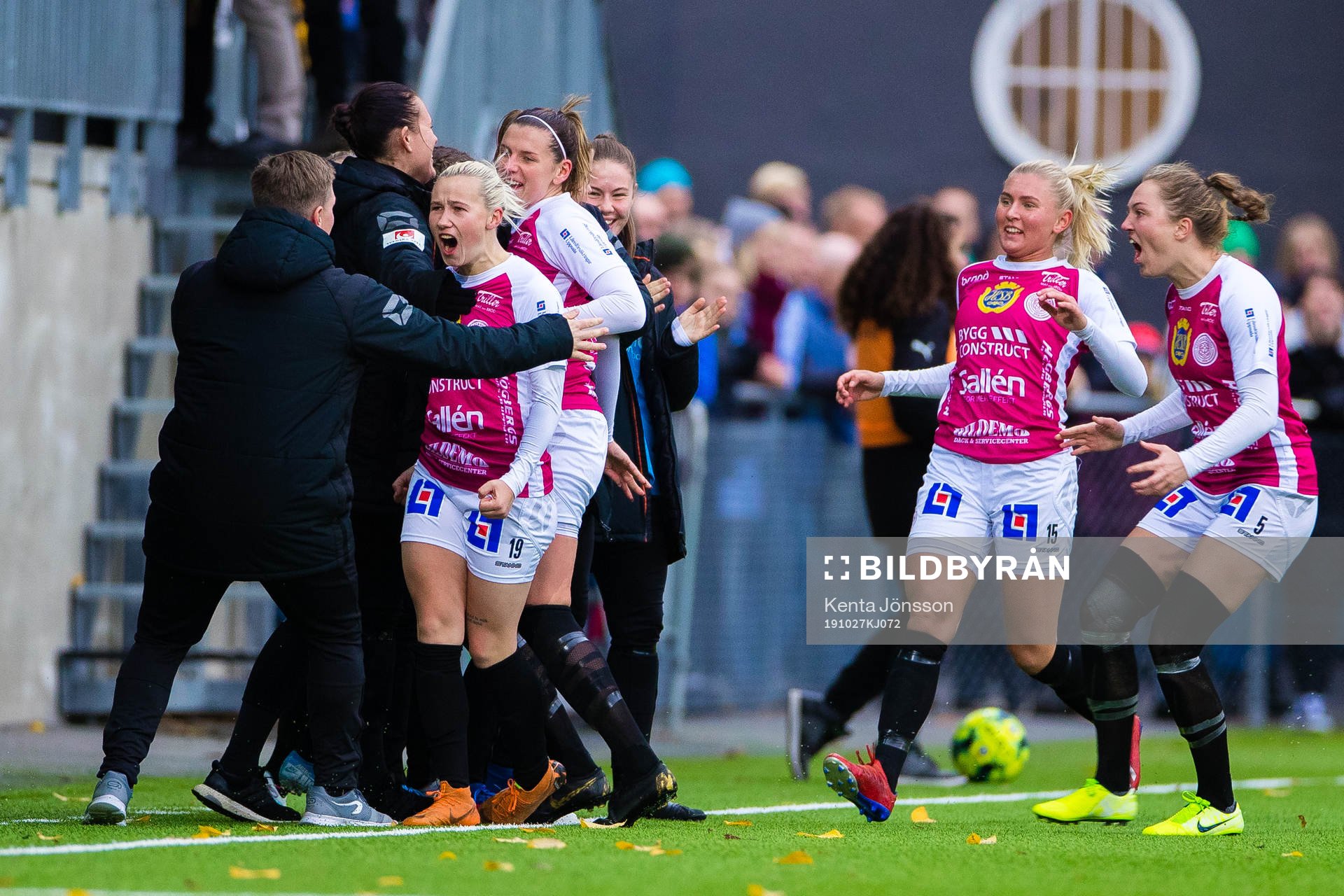 Uppsalas Marika Bergman Lundin  jublar