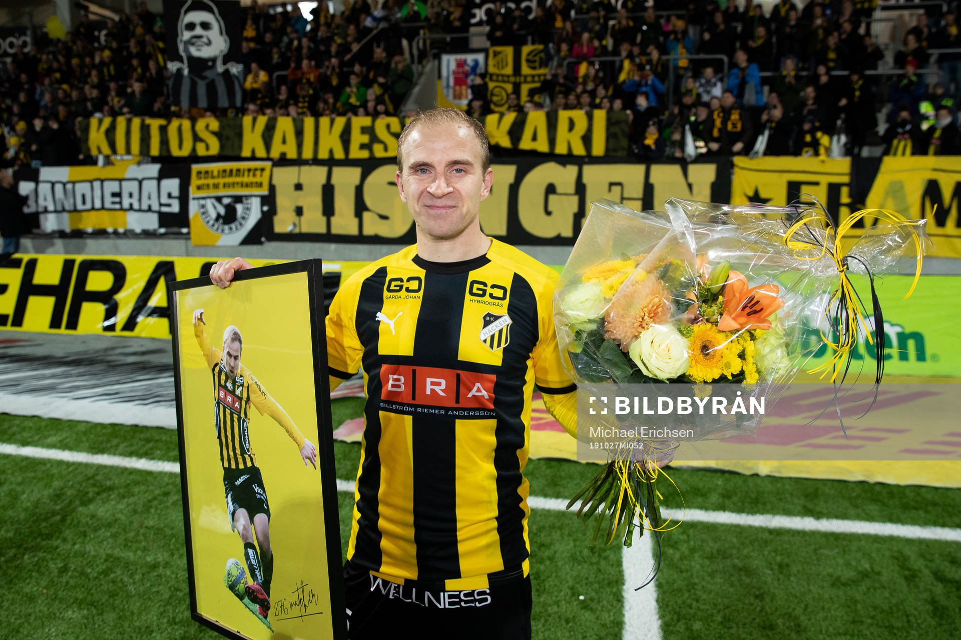 Häckens Kari Arkivuo tackas av