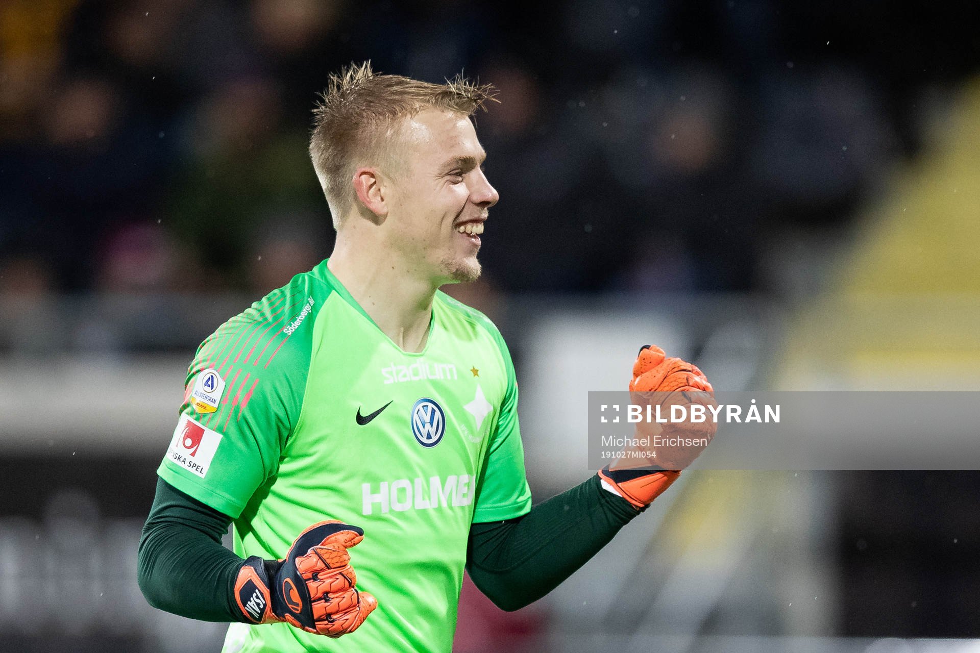 IFK Norrköpings målvakt Isak Pettersson jublar efter 0-1 under fotbollsmatchen i allsvenskan mellan Häcken och Norrköping den 27 oktober 2019 i Göteborg.