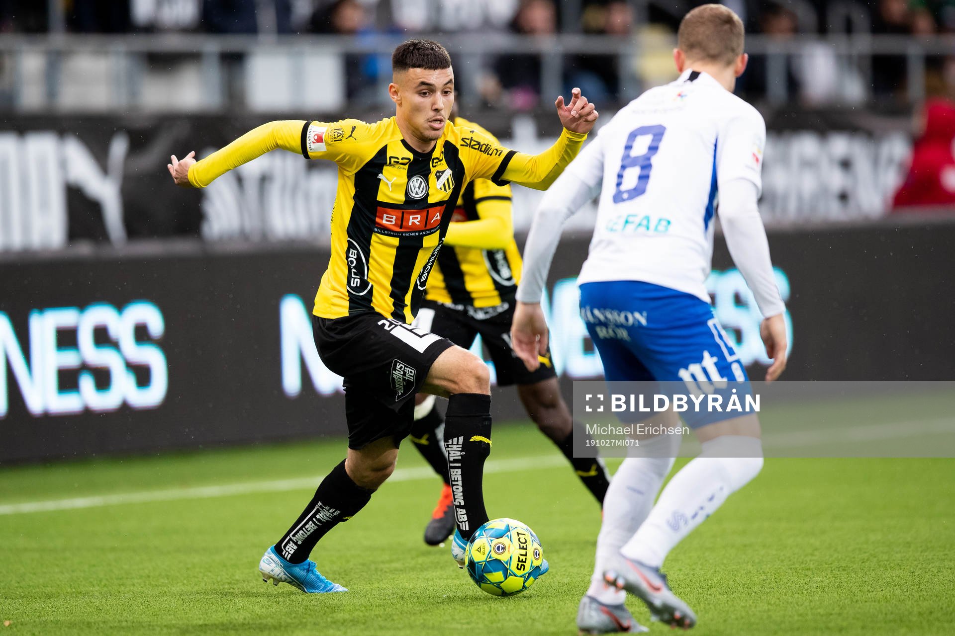 Häckens Ali Youssef mot IFK Norrköpings Gudmundur