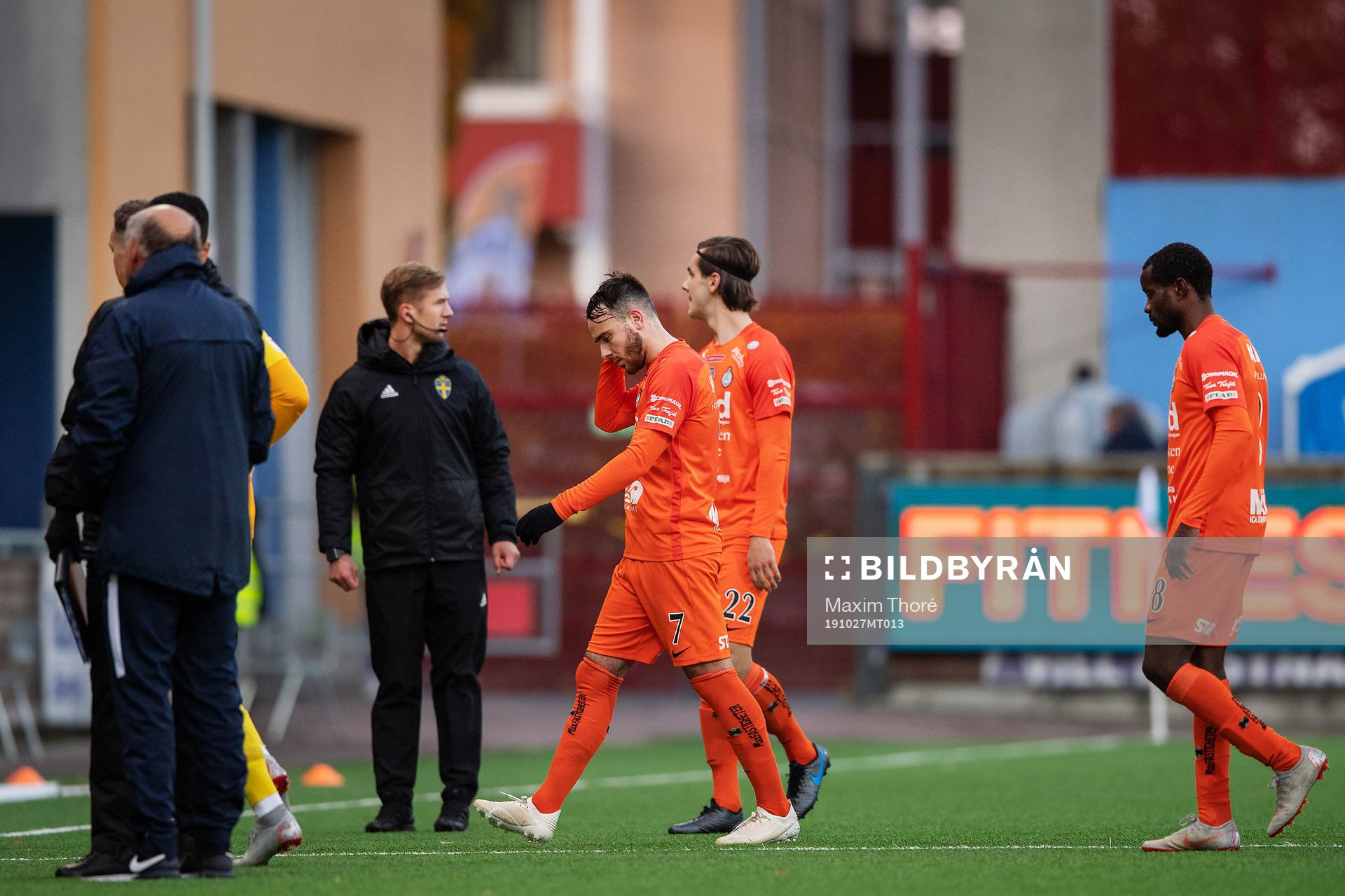 AFC Eskilstunas Dzenis Kozica och Adi Nalic deppar