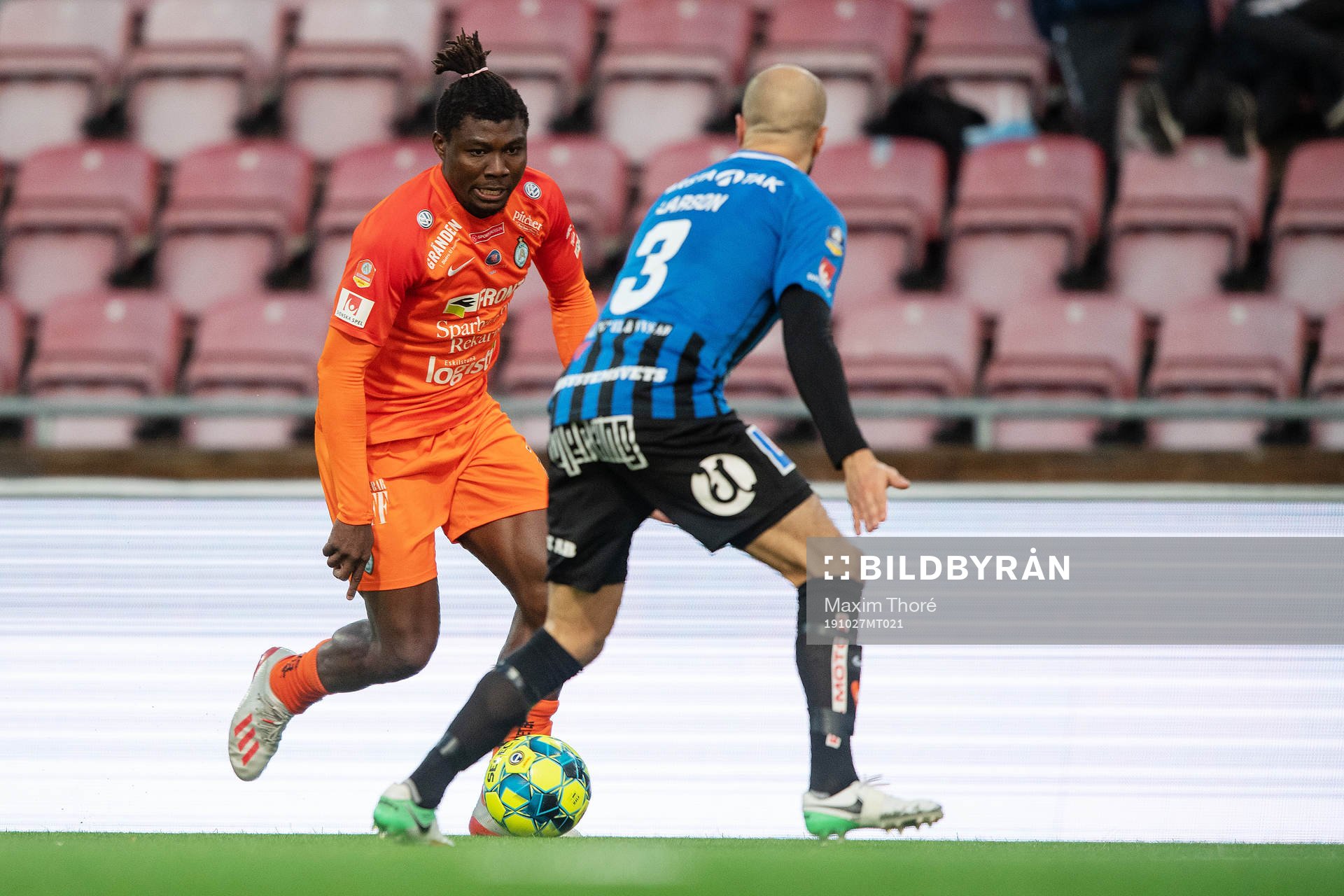 AFC Eskilstunas Onyedikachukwu Samuel och Sirius Karl