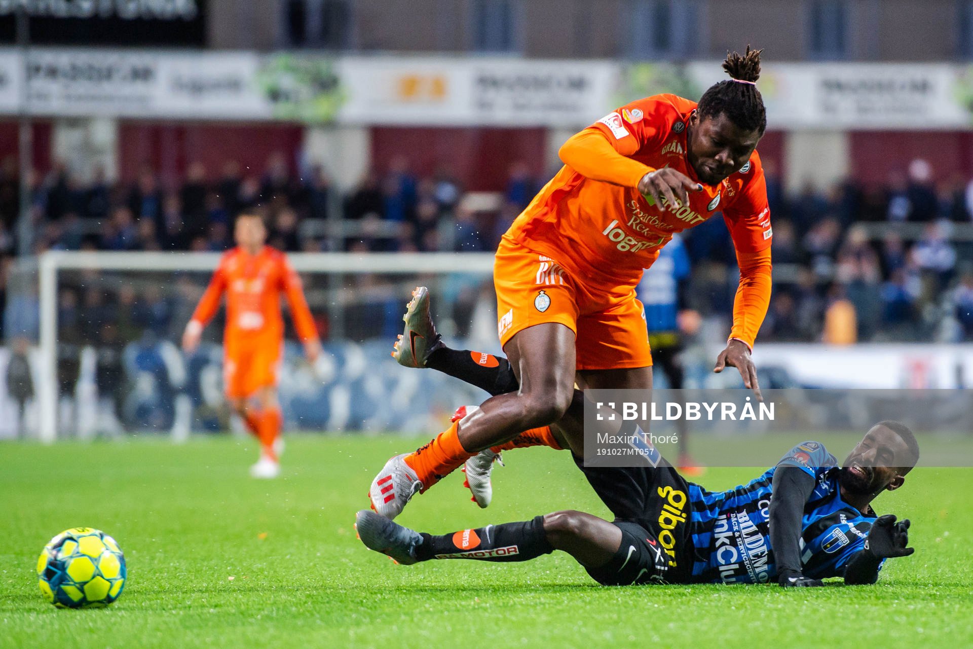 AFC Eskilstunas Onyedikachukwu Samuel Nnamani och Sirius