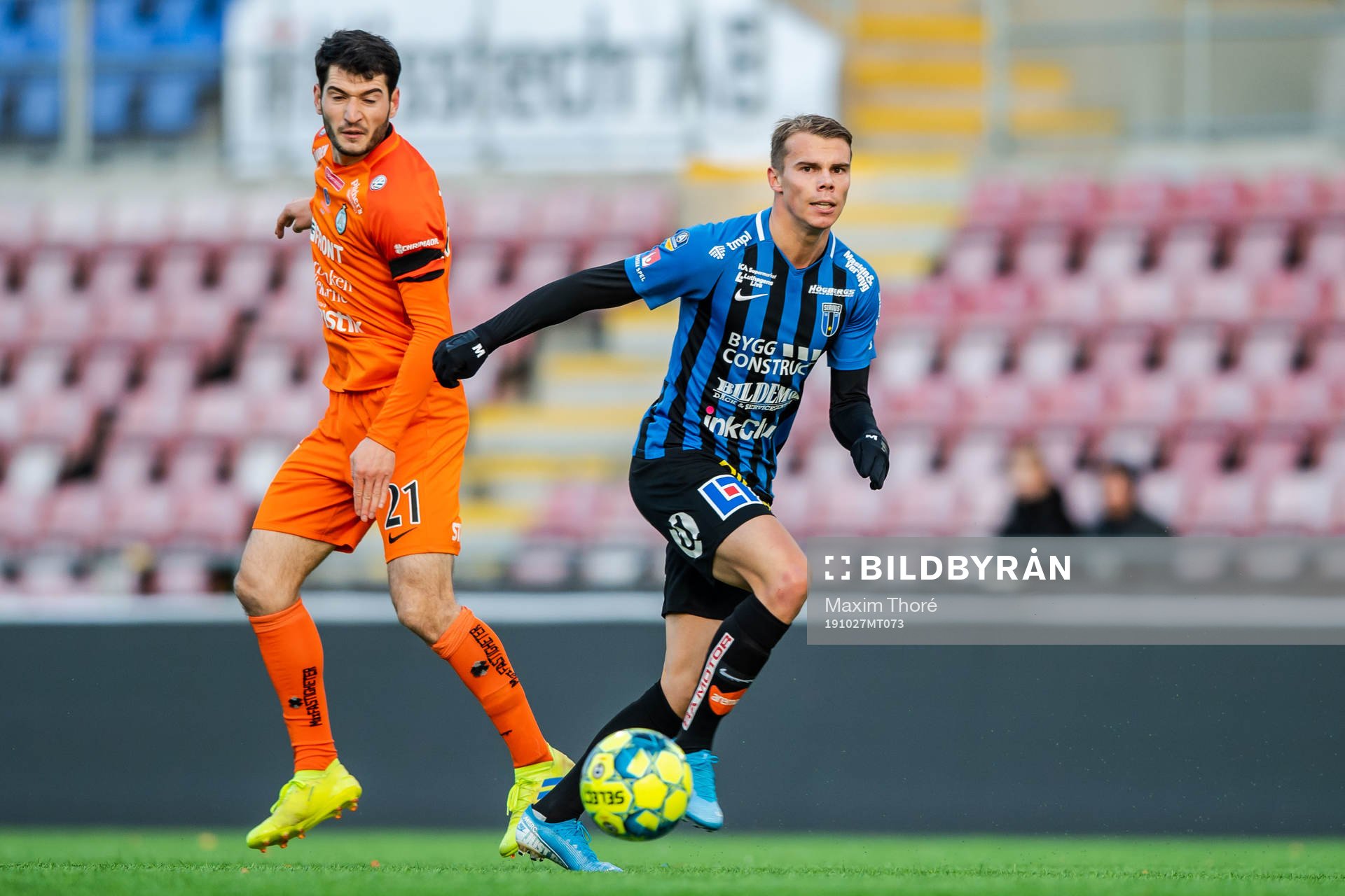 AFC Eskilstunas Anel Rashkaj och Sirius Elias Andersson