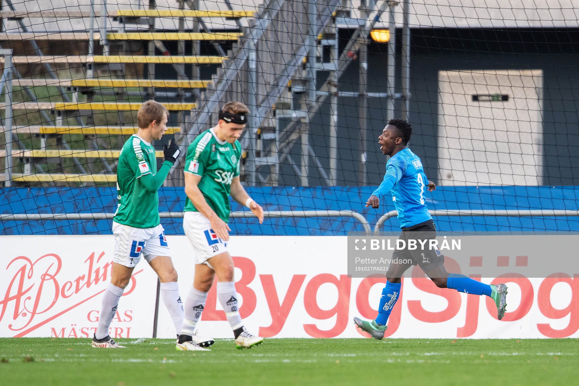 Halmstads Thomas Boakye jublar