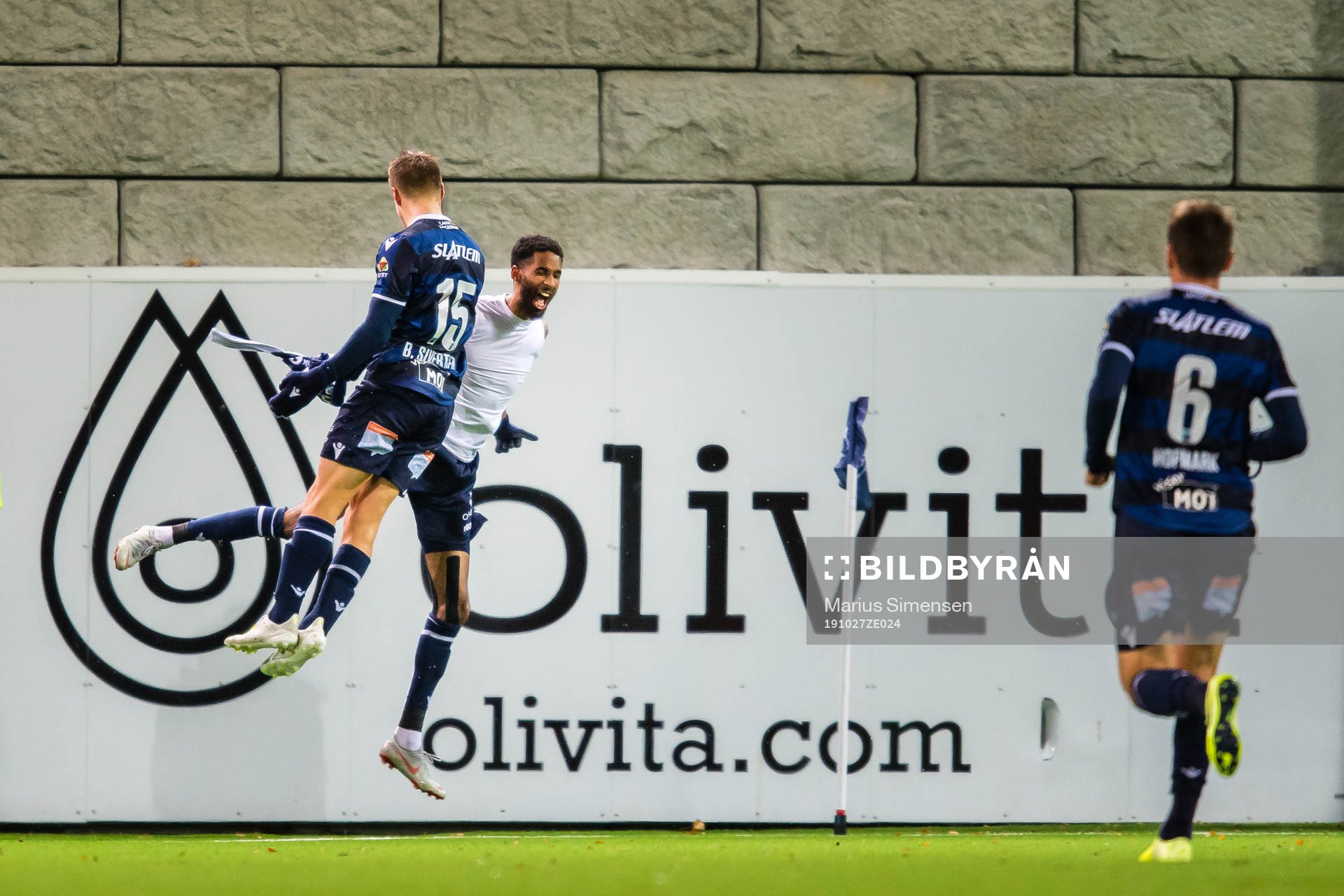 Amahl William D'Vaz Pellegrino of Kristiansund celebrates