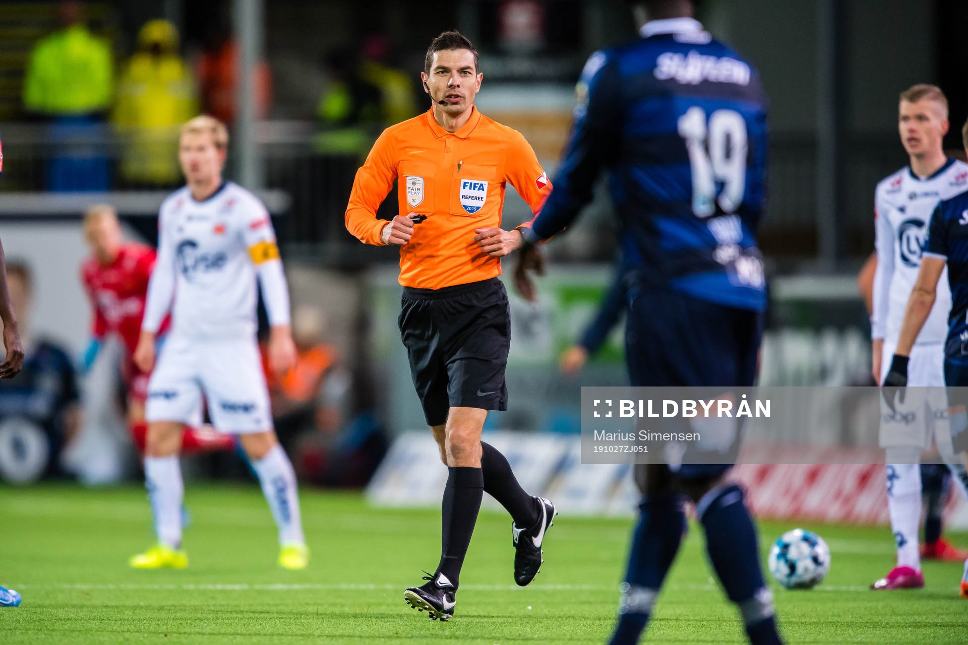 Tore Hansen, referee