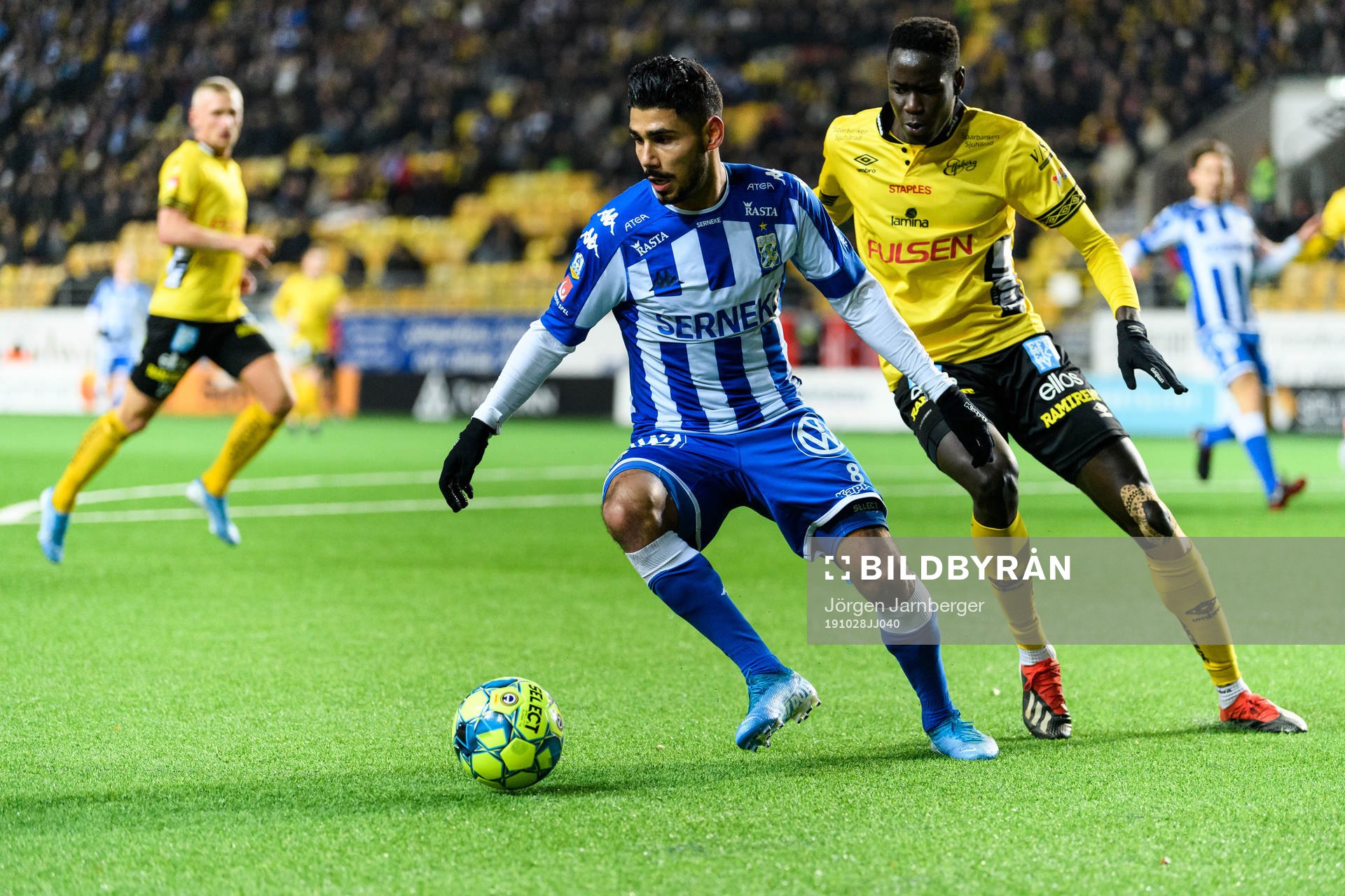 IFK Göteborgs Hosam Aiesh och Elfsborgs Joseph Okumu