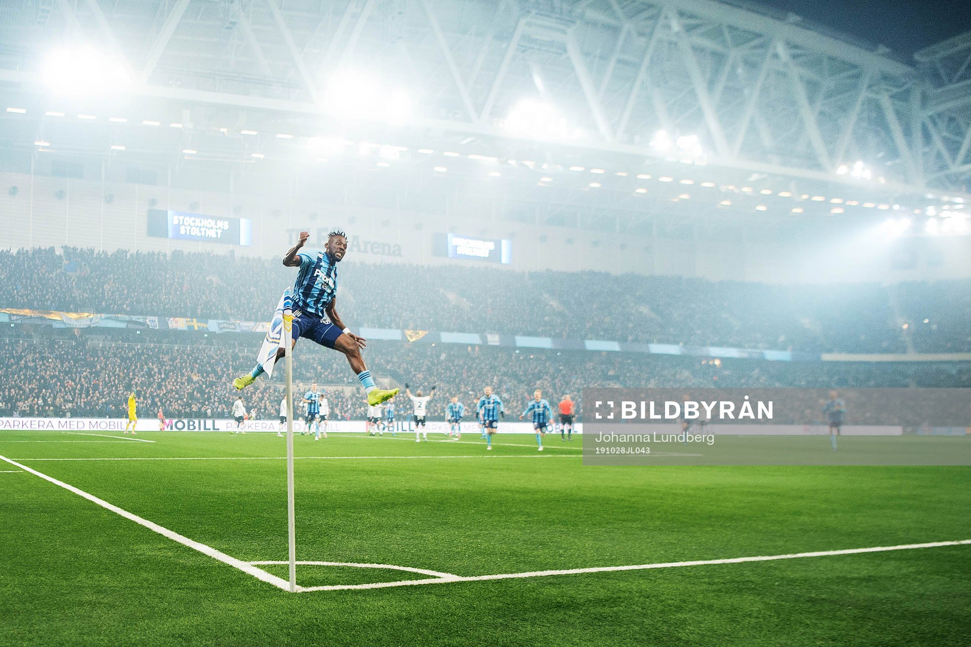 Djurgårdens Mohamed Buya Turay jublar
