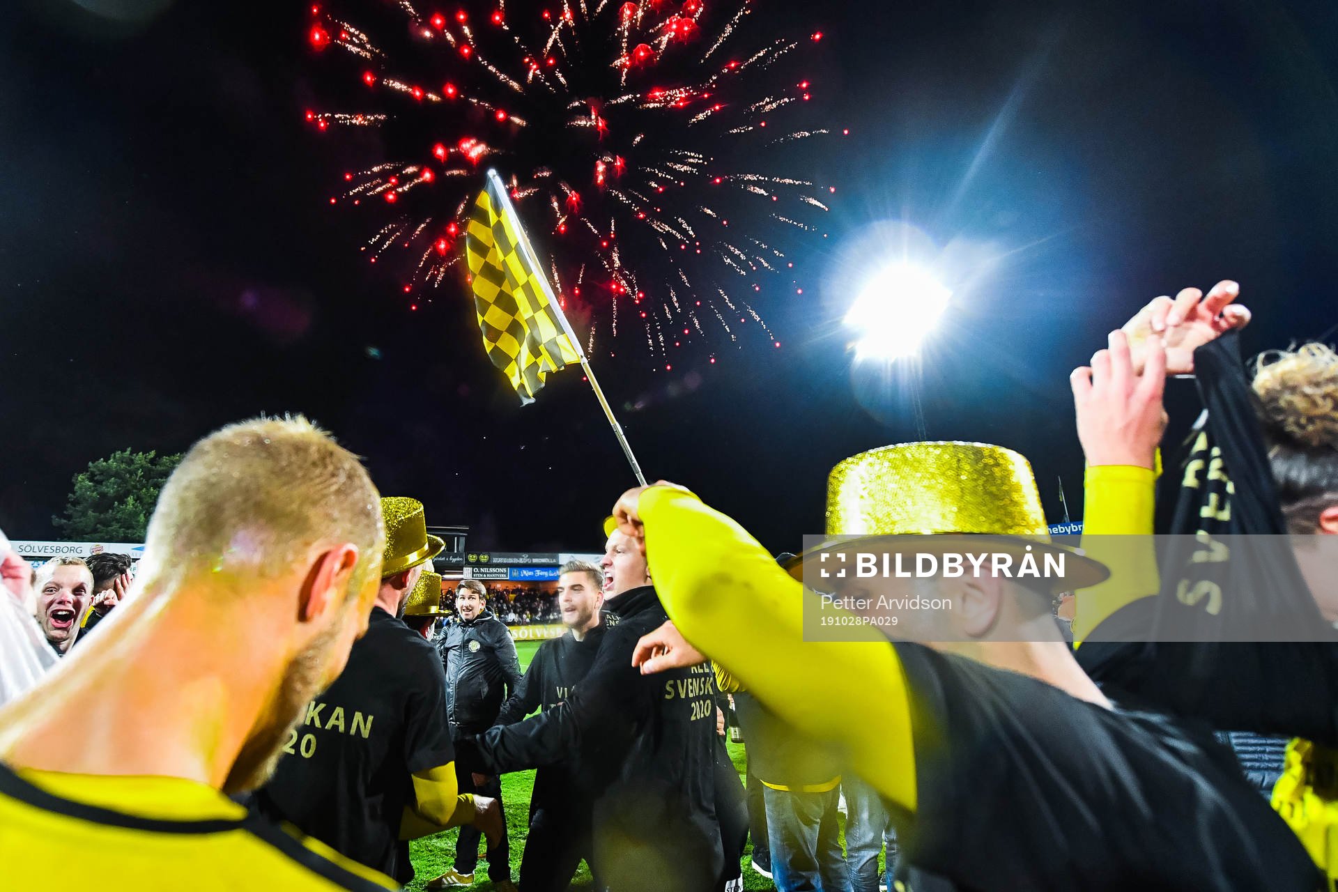 Mjällbys spelare jublar