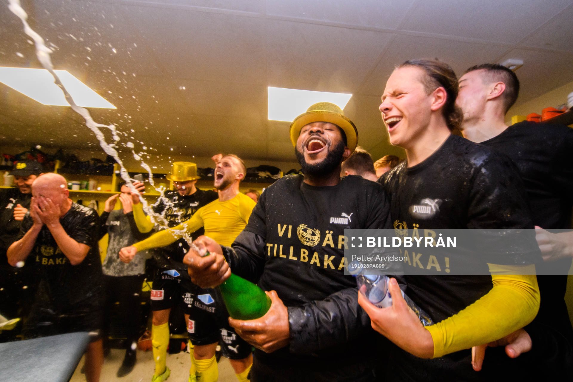 Mjällbys Michael Junior Omoh och Kevin Höög Jansson