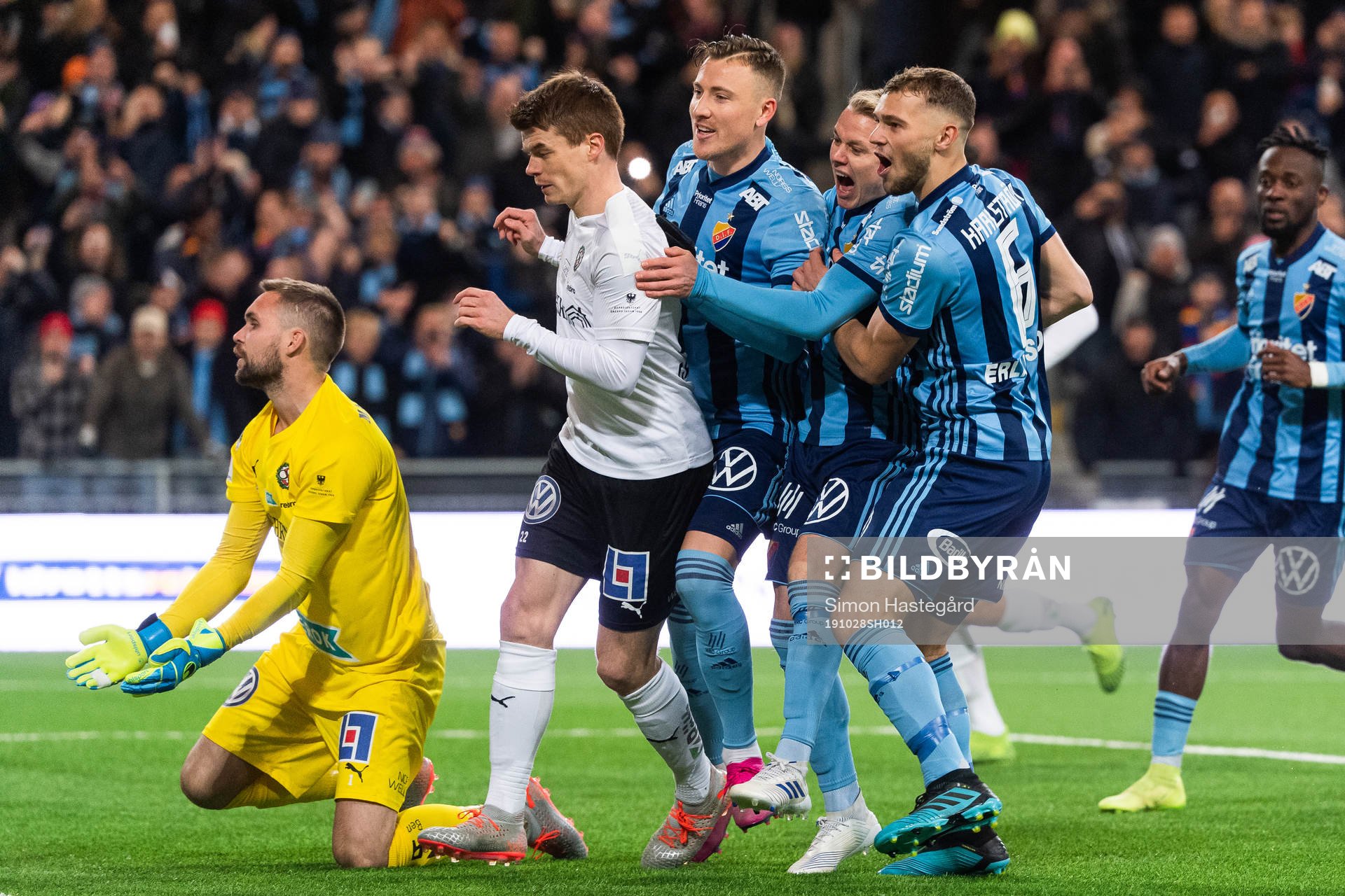 Djurgårdens Fredrik Ulvestad jublar