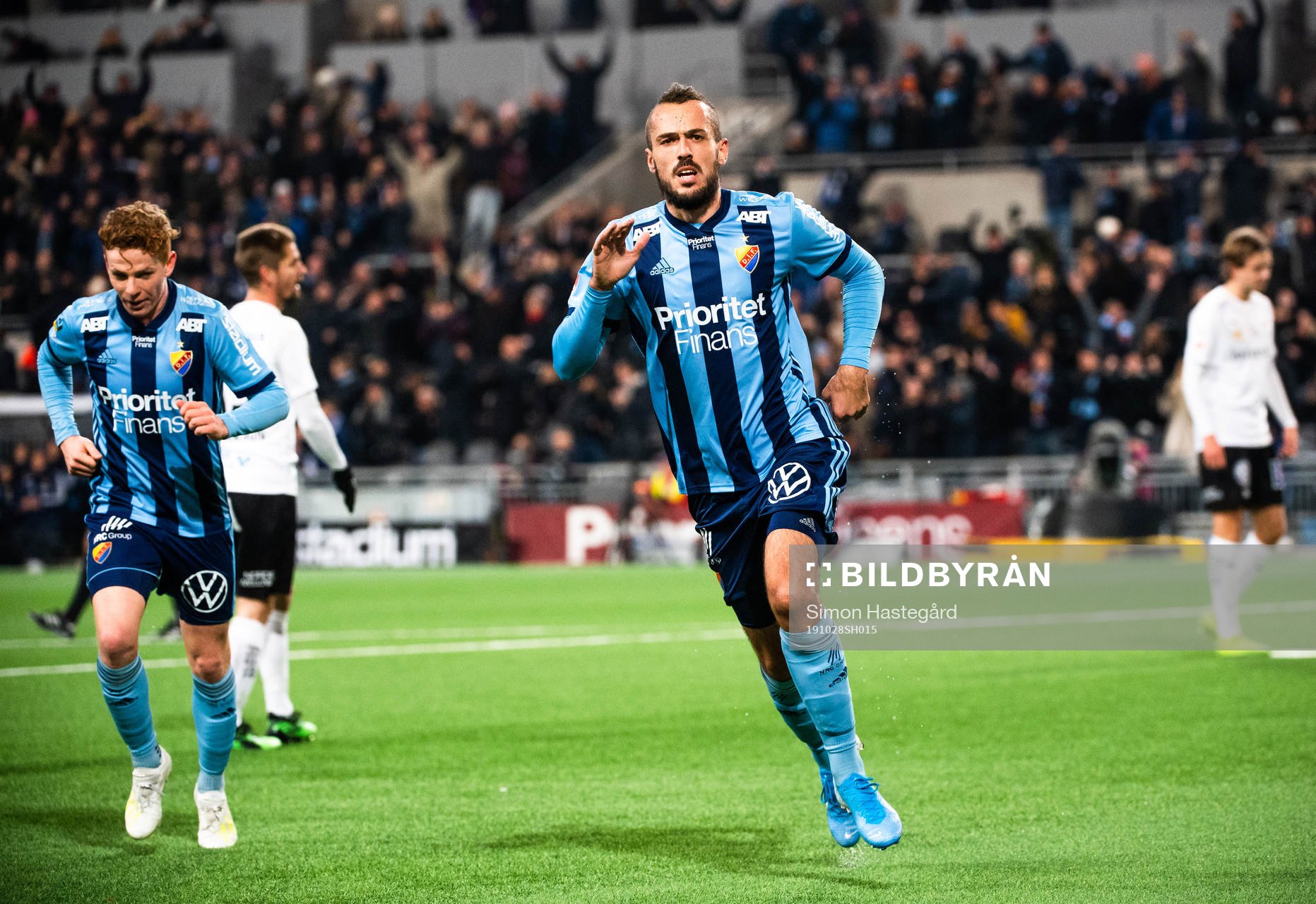 Djurgårdens Emir Kujovic jublar