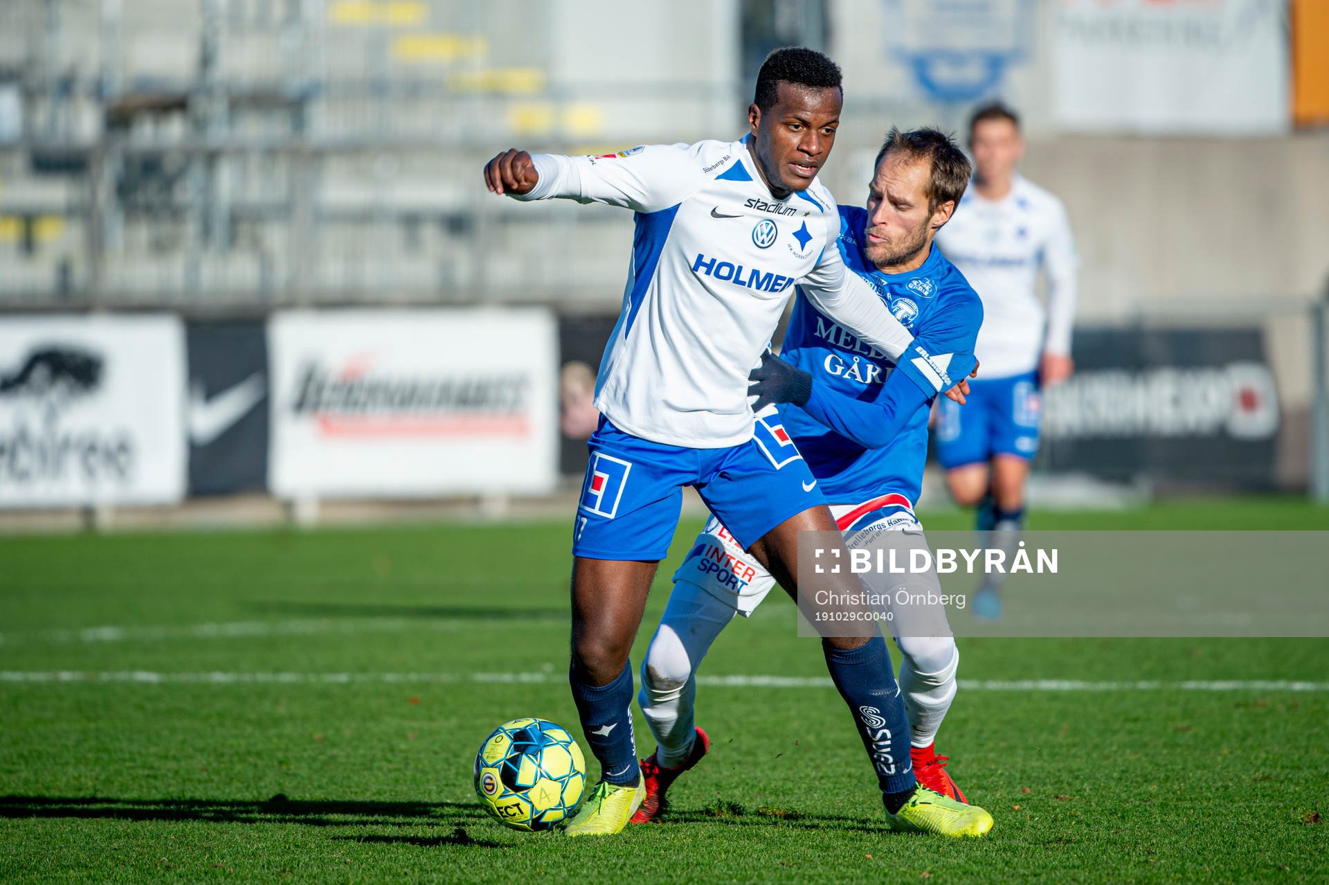 Norröpings Manasse Kosu mot Trelleborgs Zoran Jovanovic