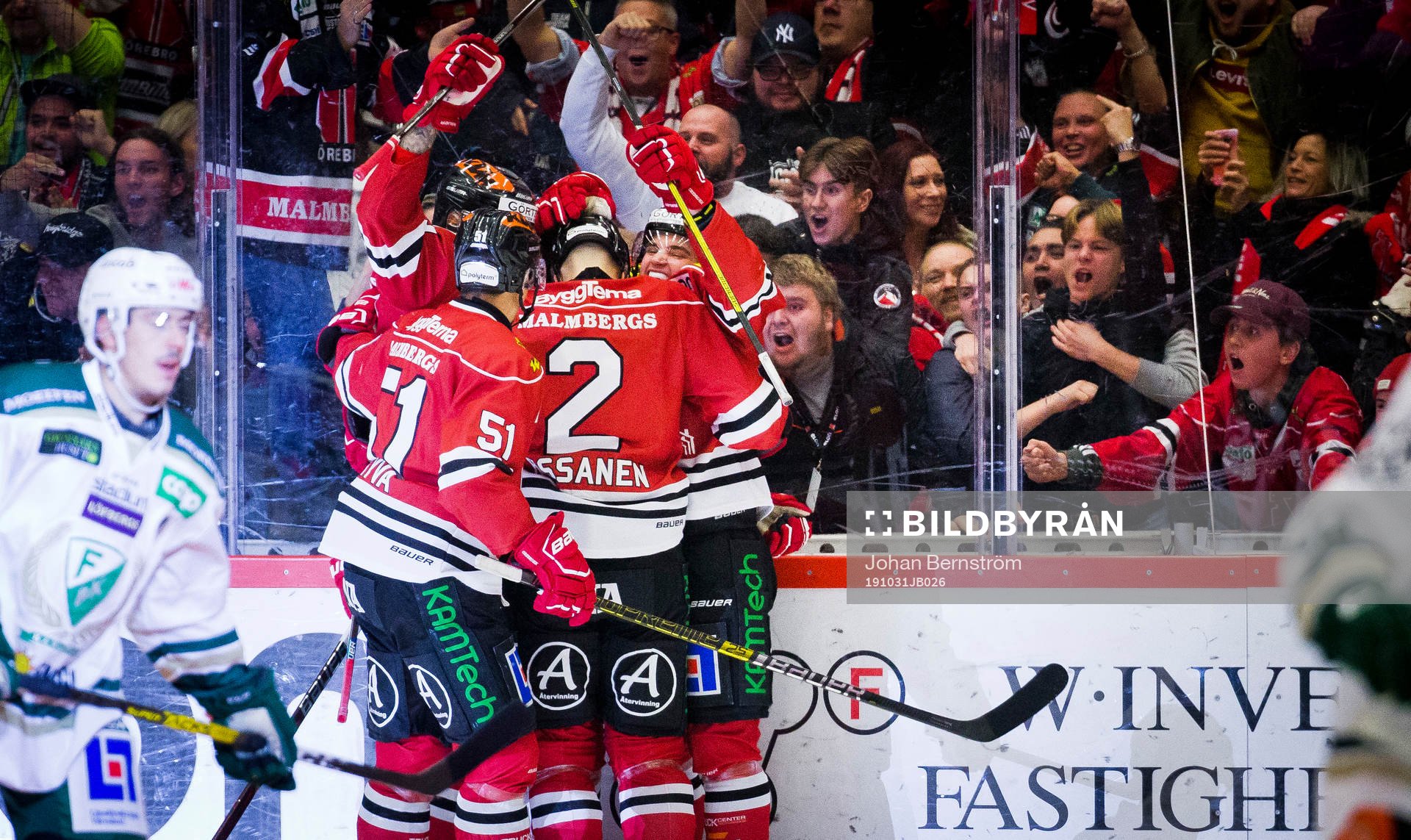 Örebros Marcus Weinstock gör 1-0 och jublar