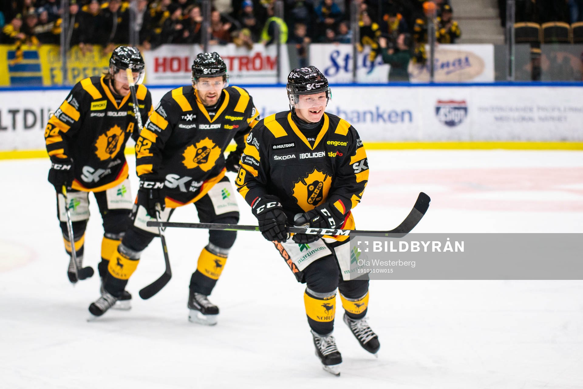 Skellefteås Tuomas Kiiskinen jublar