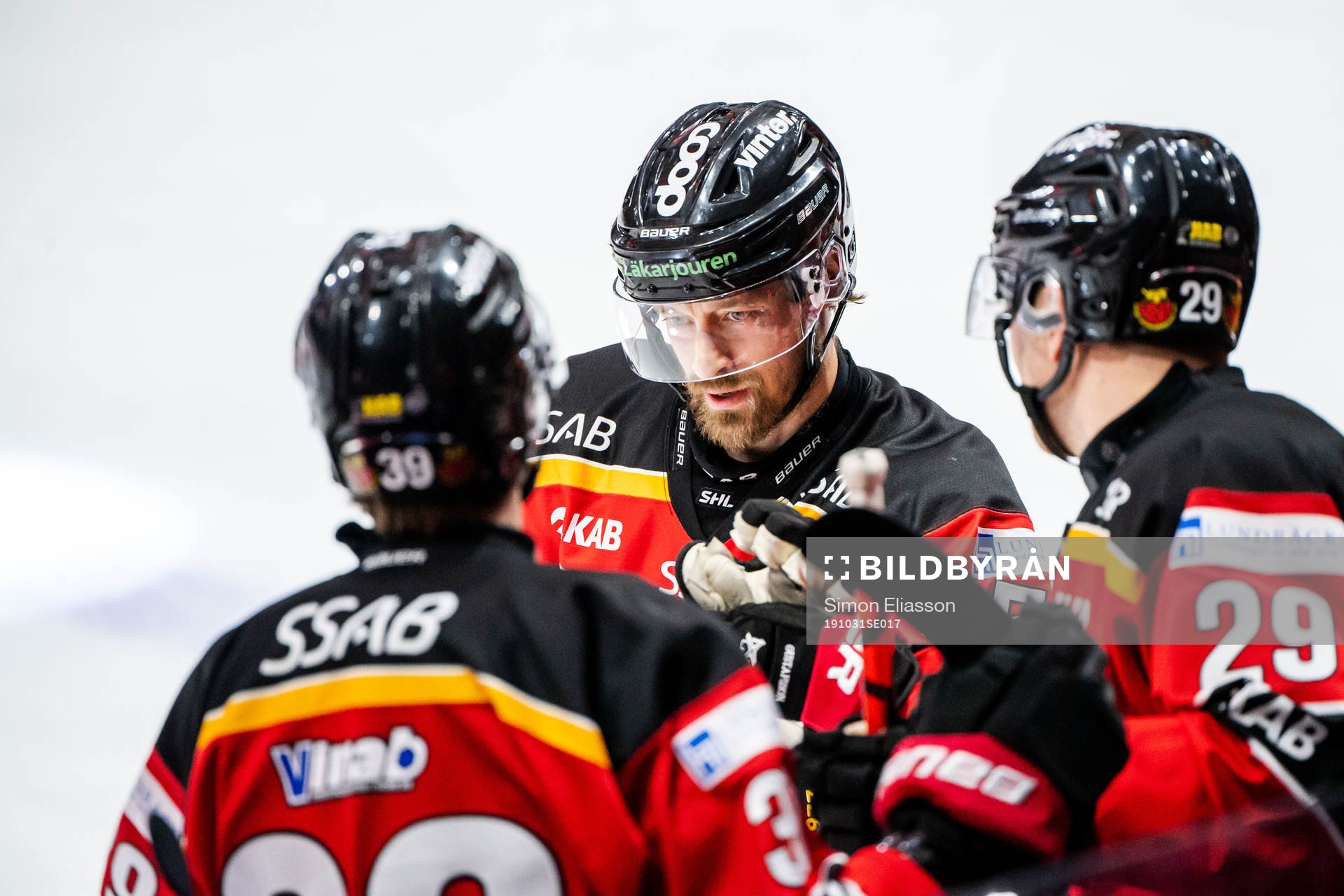 Luleås Daniel Sondell jublar