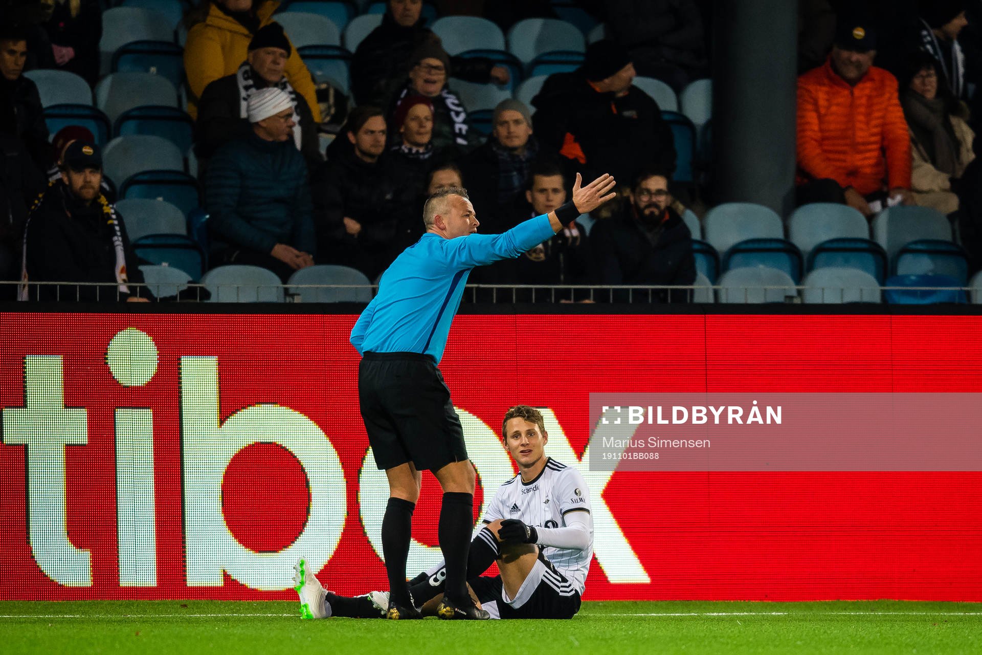 Vegar Eggen Hedenstad of Rosenborg in pain