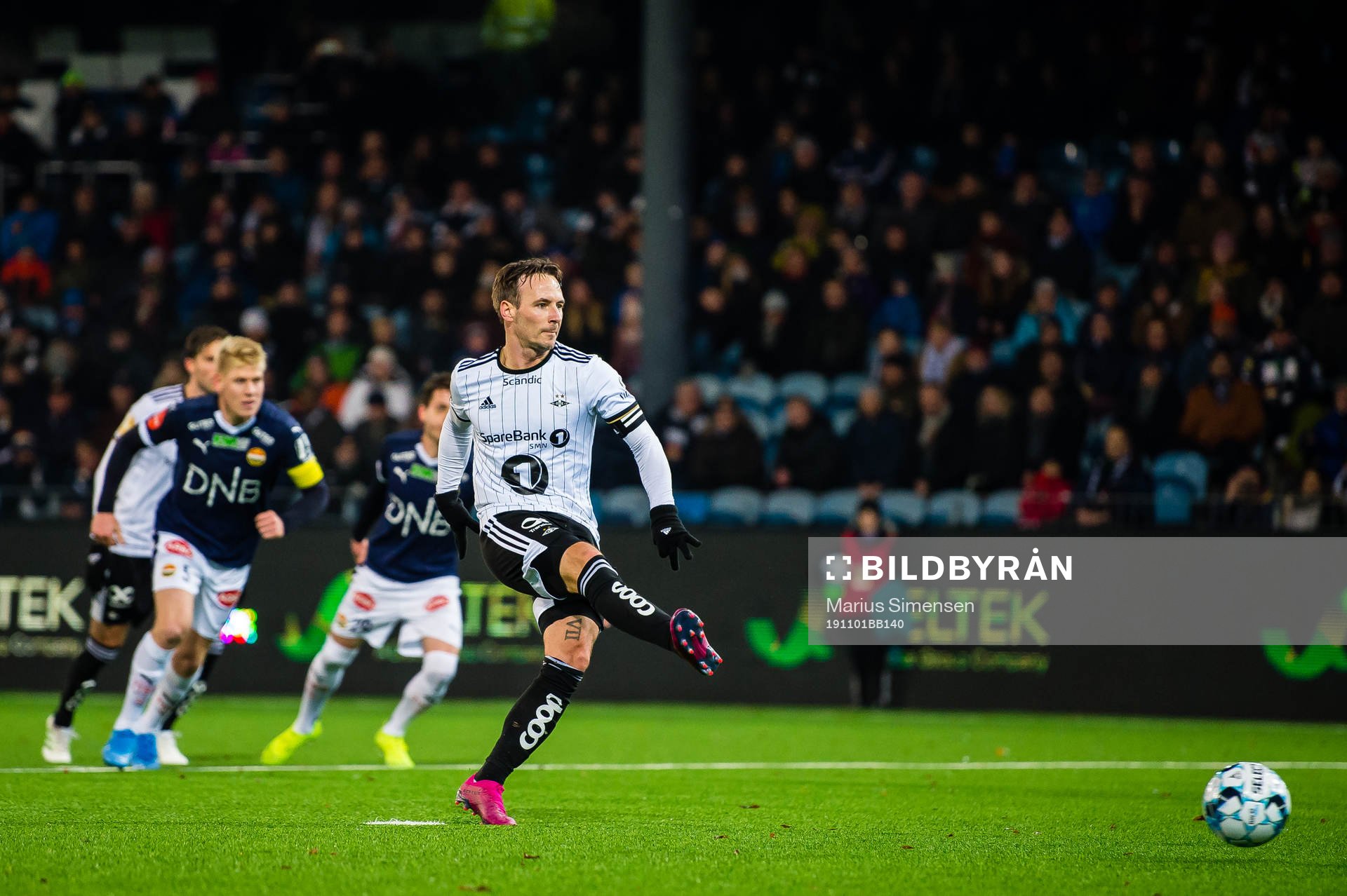 Mike Lindemann Jensen of Rosenborg scores the 2-2 goal