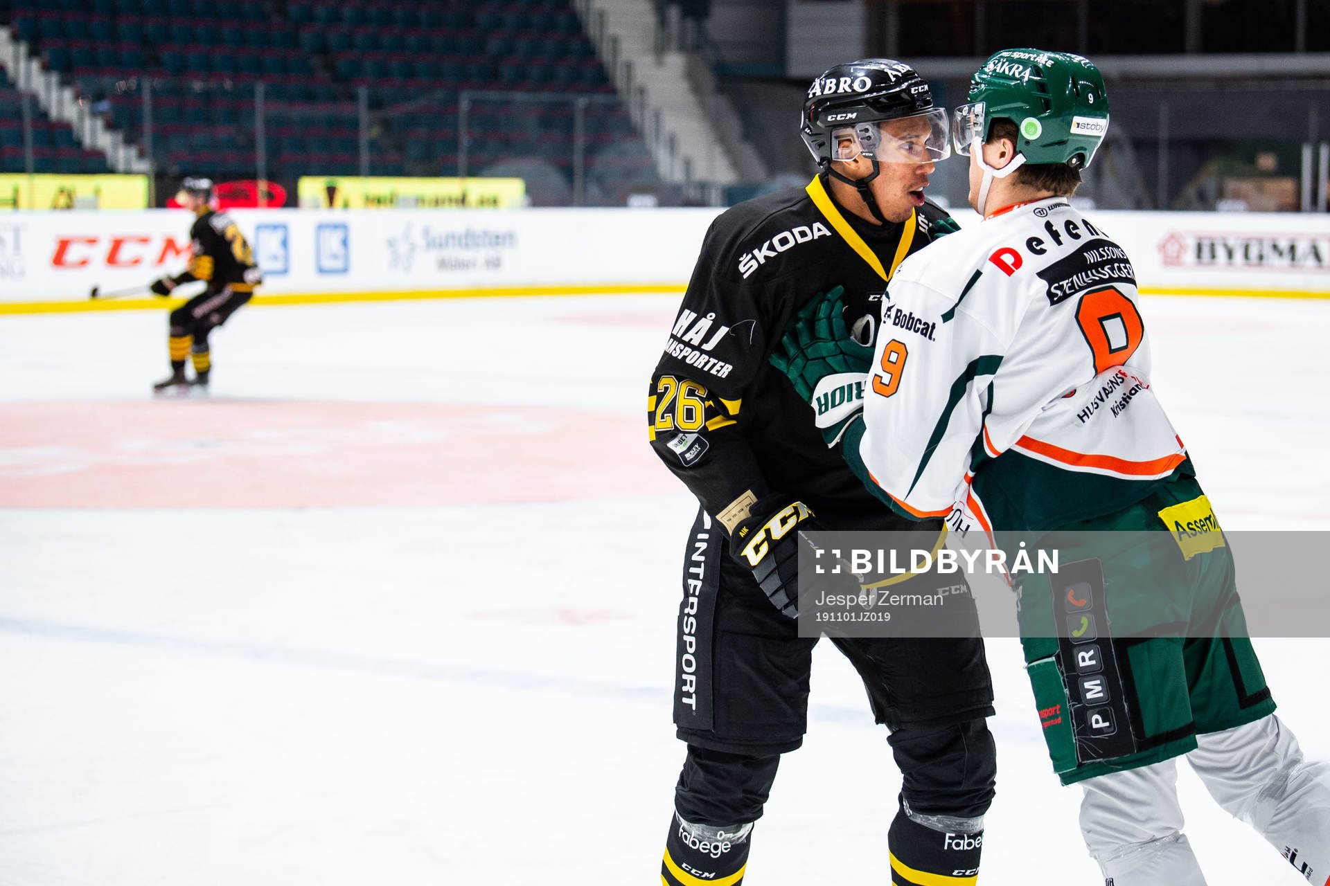 s Oscar Nord i bråk med Kristianstads Axel Sundberg