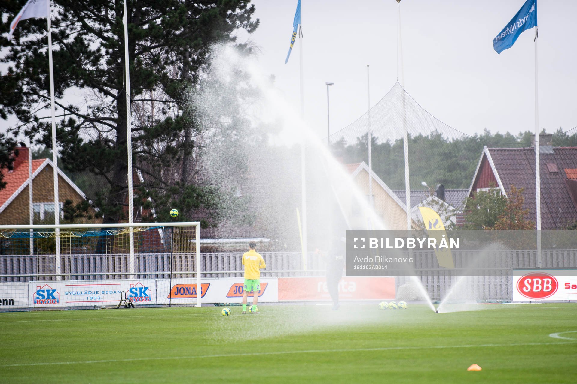 Falkenbergs Falcom alkoholfri Arena fotbollsplan vattnas