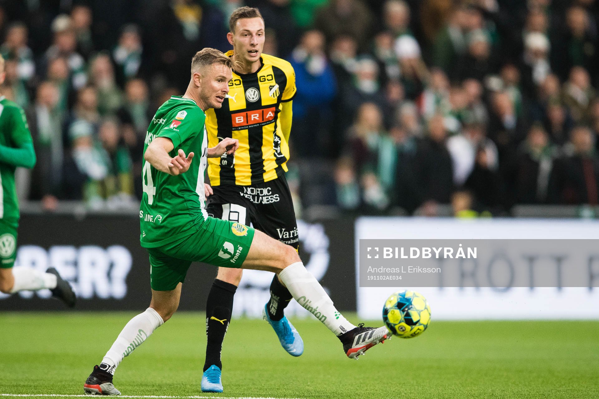 Hammarbys Richard Magyar och Häckens Gustaf Nilsson
