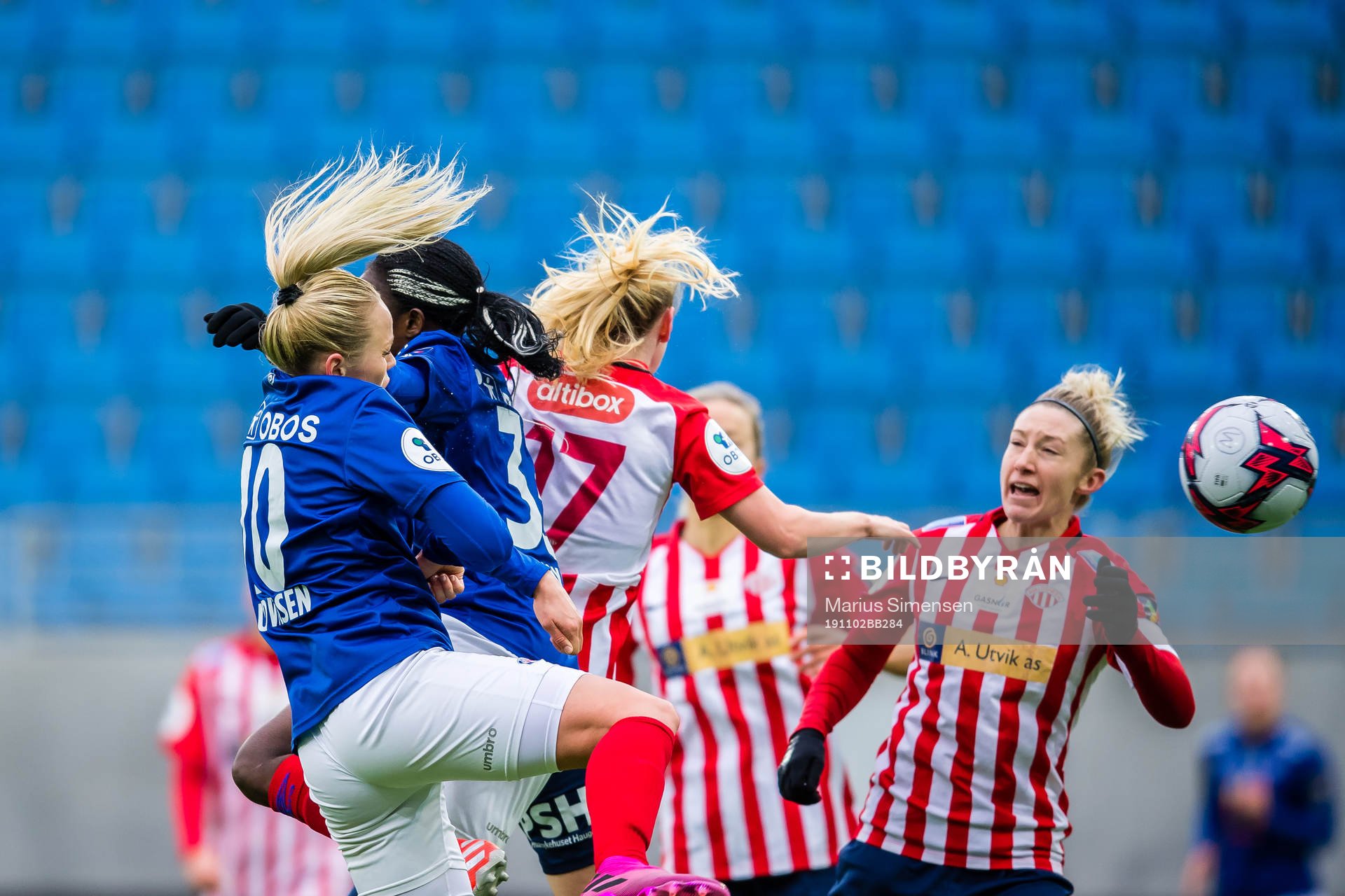 Victoria Ludvigsen of Vålerenga scores the 1-0 goal