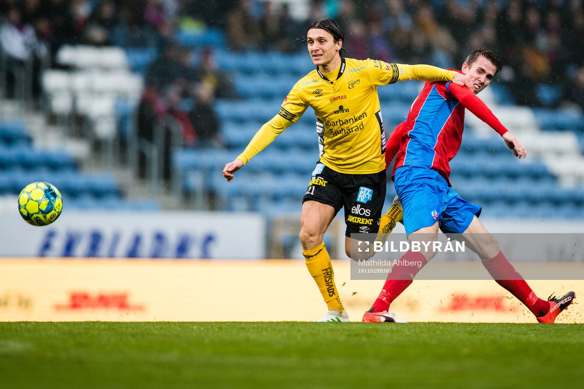 Elfsborgs Jonathan Levi och Helsingborgs Adam Eriksson