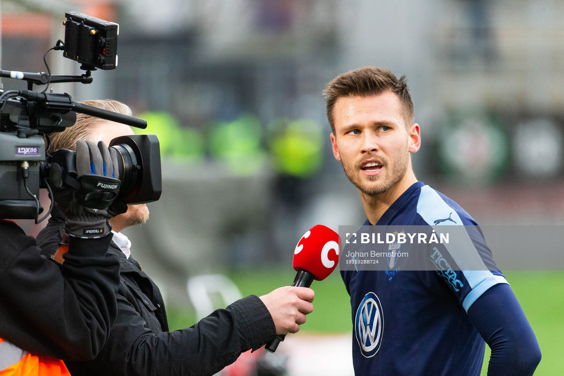 Malmö FFs Arnór Traustason intervjaus i paus
