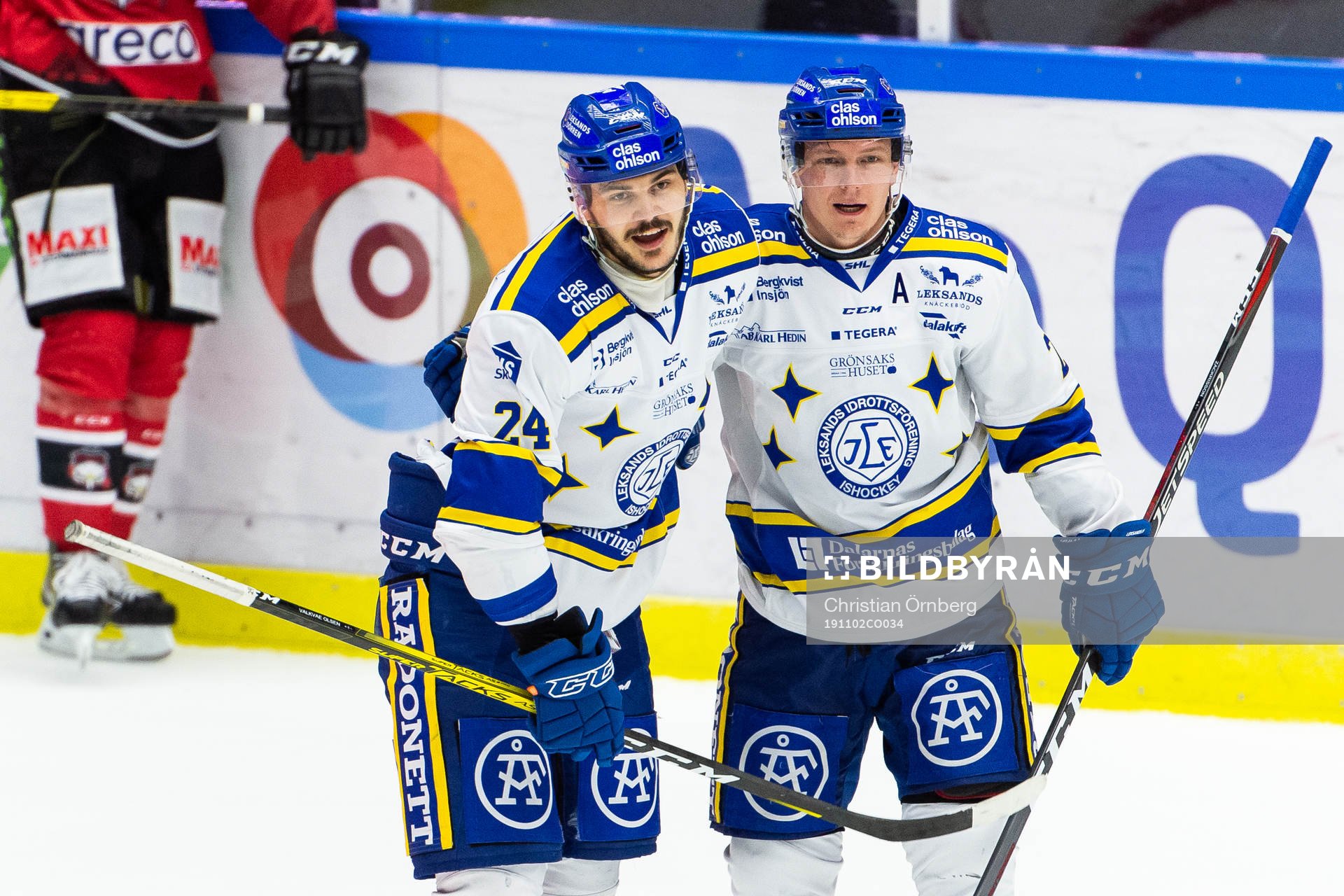 Leksands Thomas Valkvae Olsen och Patrik Zackrisson jublar
