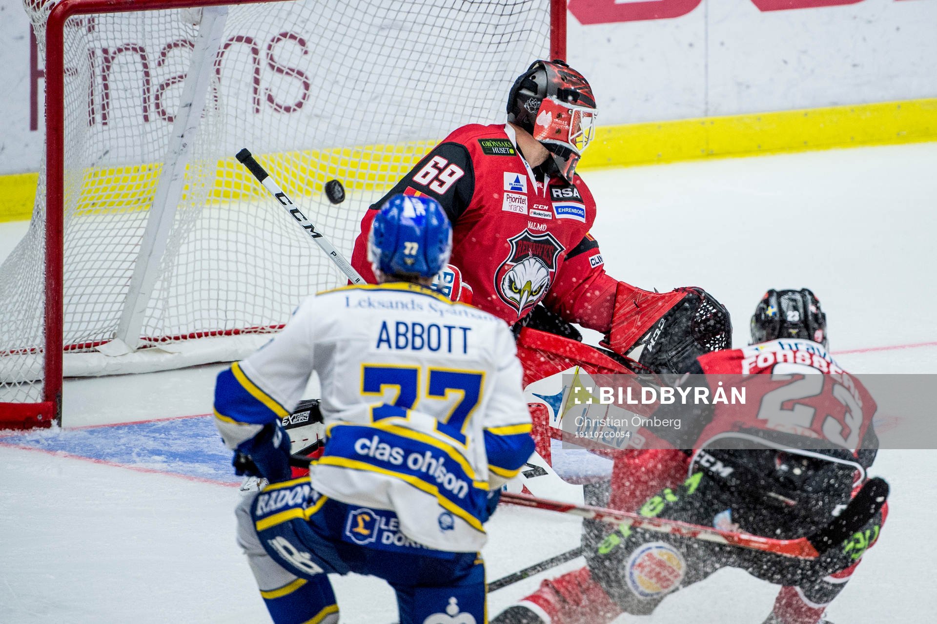 Leksands Spencer Abbott gör mål på Malmö Redhawks