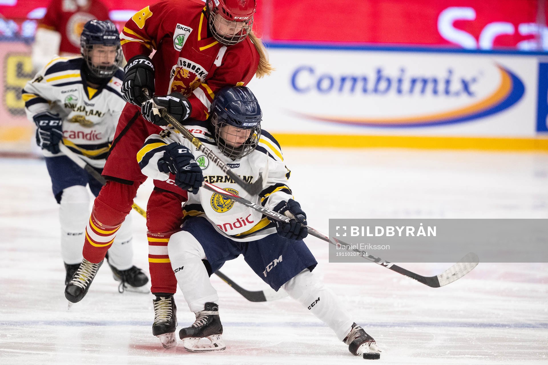 Smålands Mira Markström och Ångermanlands Frida Hägglund