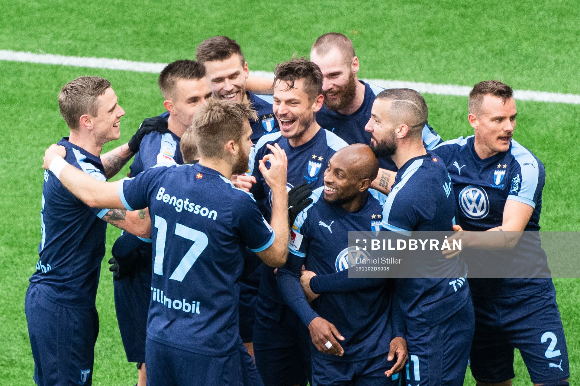 Malmö FFs Markus Rosenberg jublar med lagkamrater