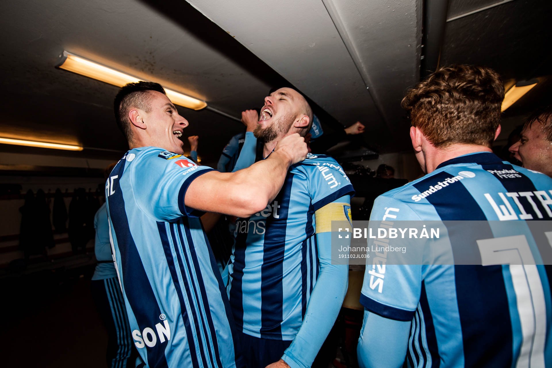 Djurgårdens Haris Radetinac och Marcus Danielson jublar