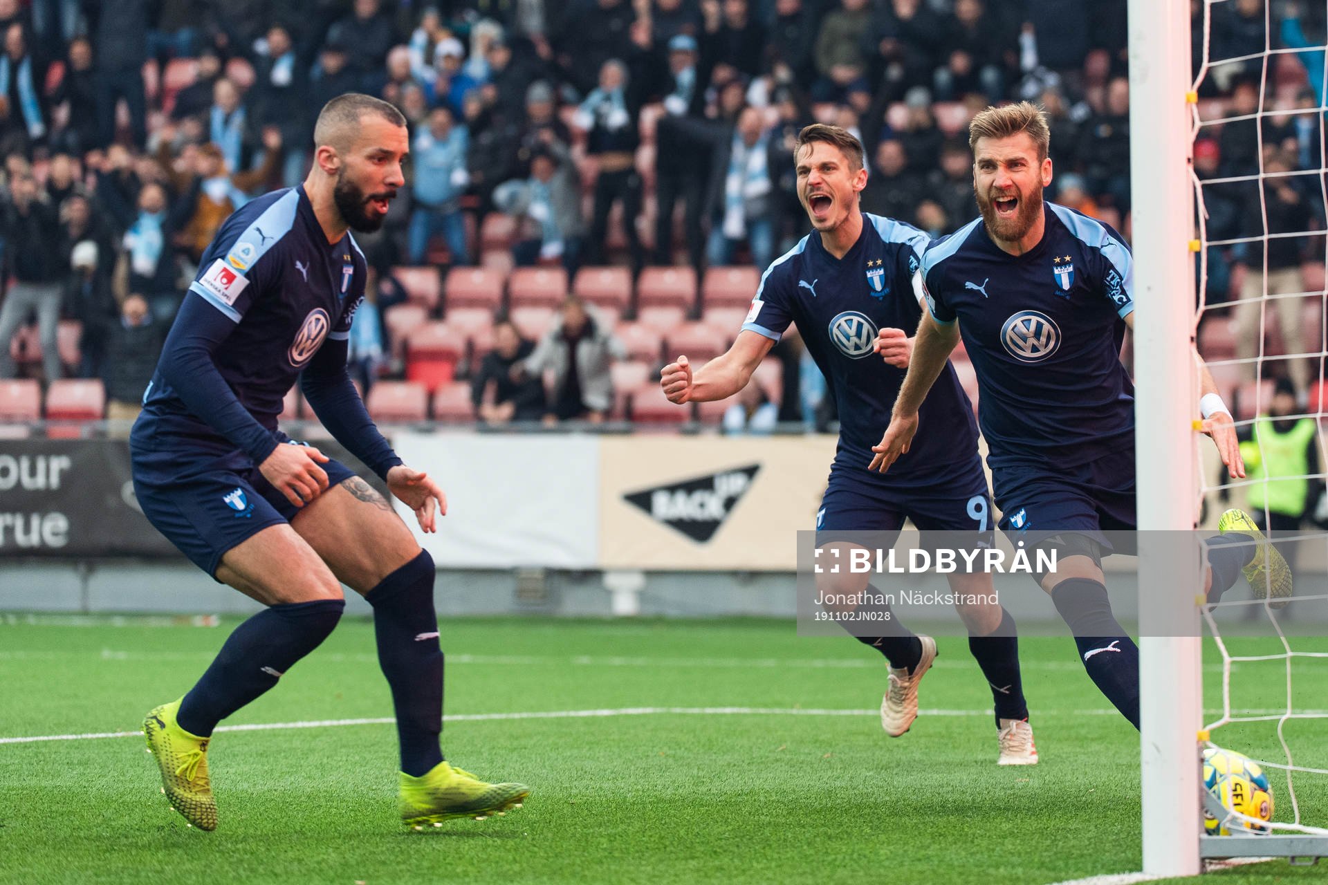 Malmö FFs Rasmus Bengtsson jublar