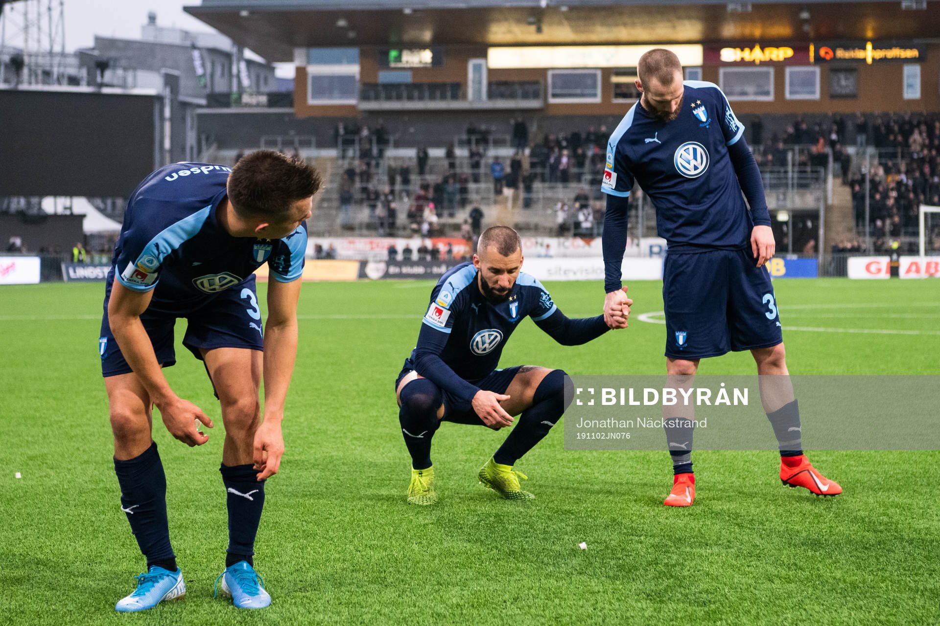 Malmö FFs Guillermo Molins och Jo Inge Berget deppar