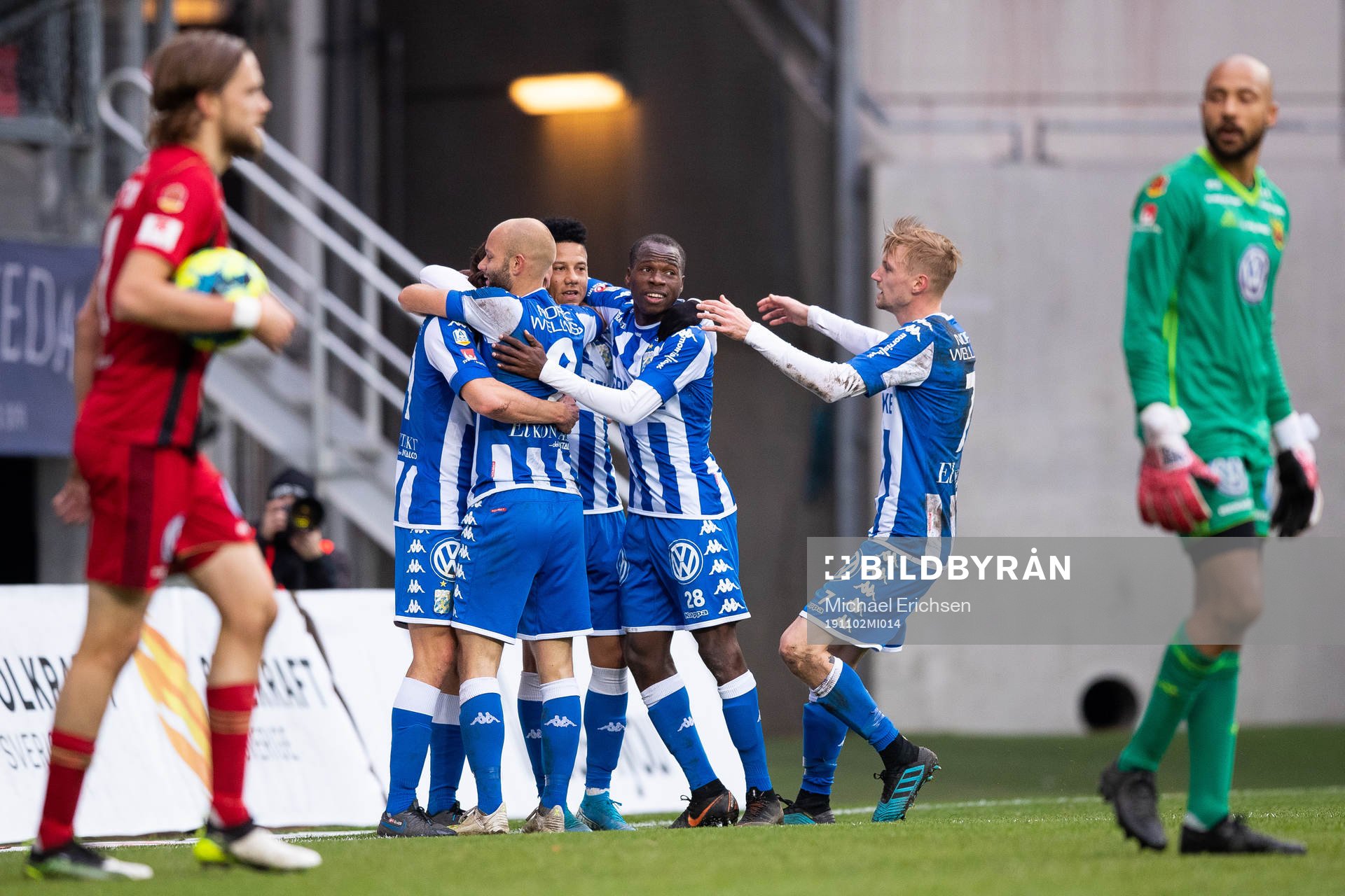 IFK Göteborgs Robin Söder jublar med lagkamrater