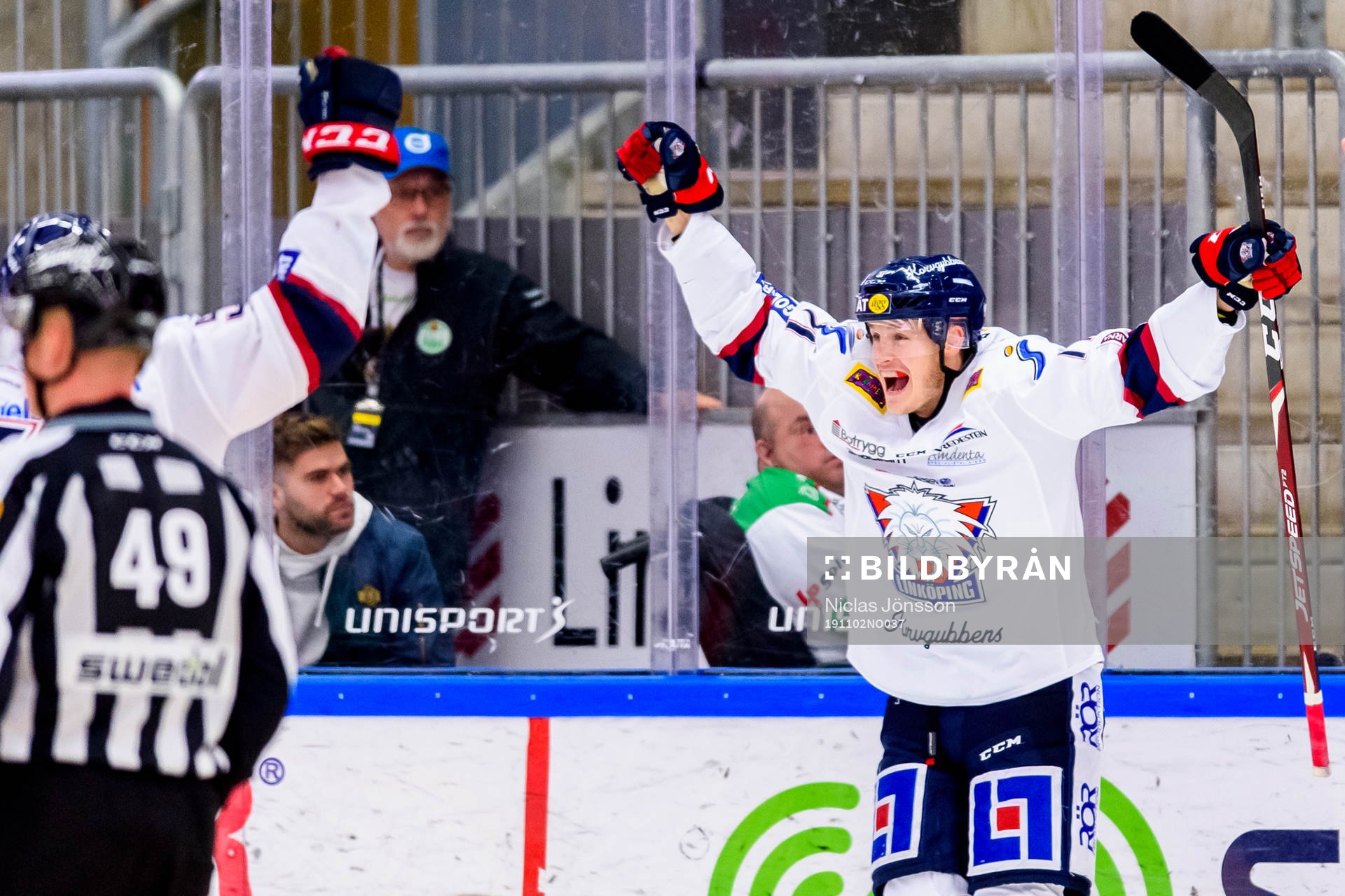 Linköpings Henrik Törnqvist jublar