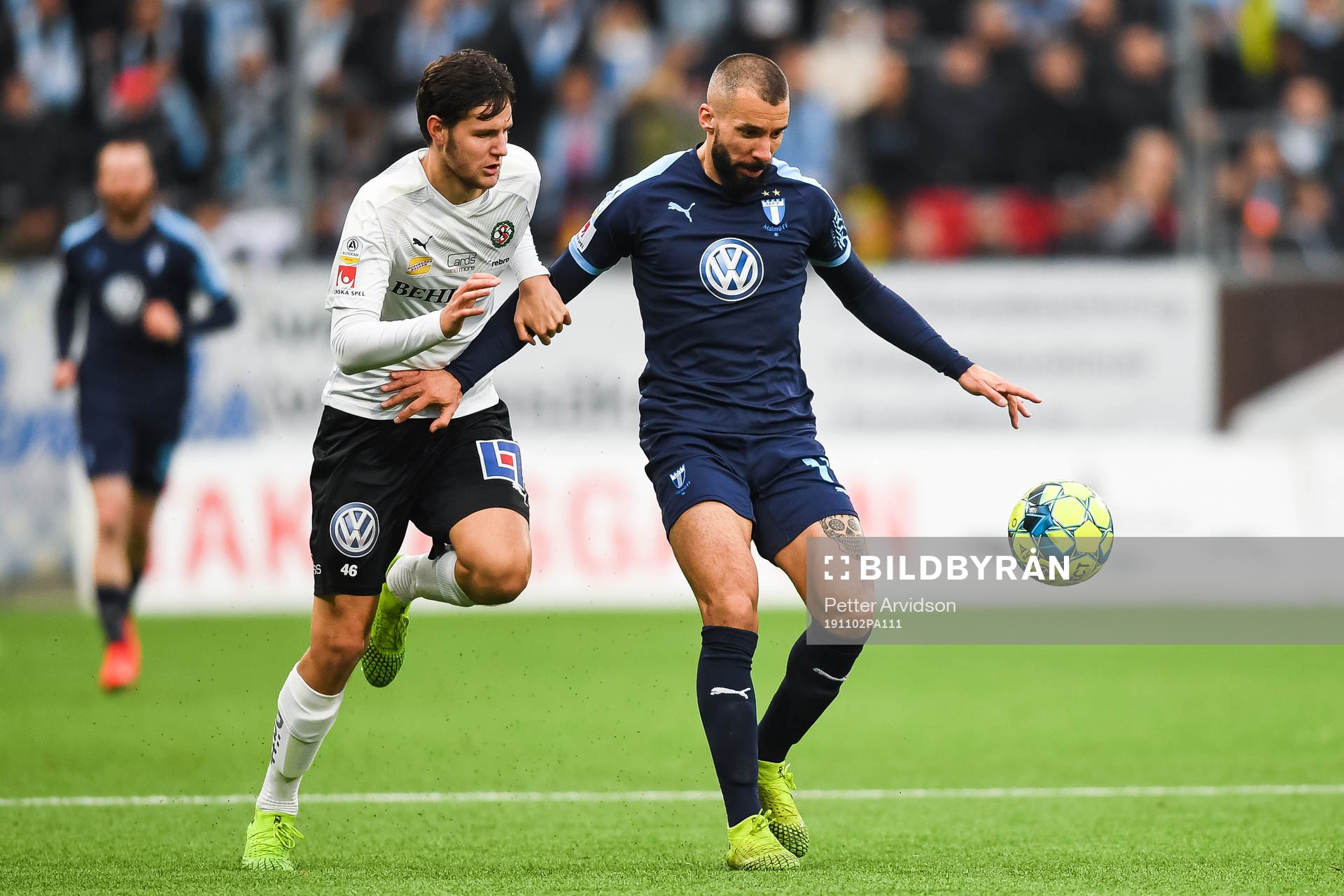  Örebros Helmer Andersson och Malmö FFs Guillermo Molins