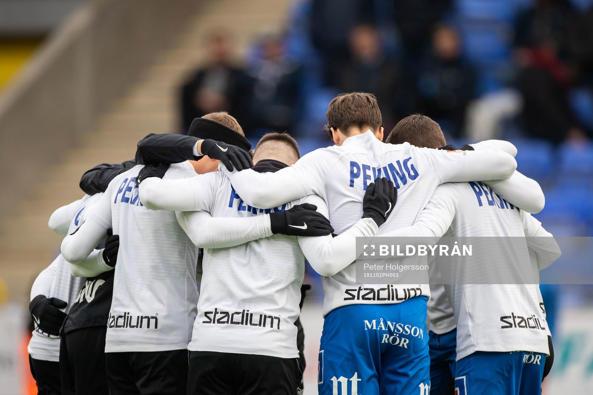 IFK Norrköpings spelare samlas