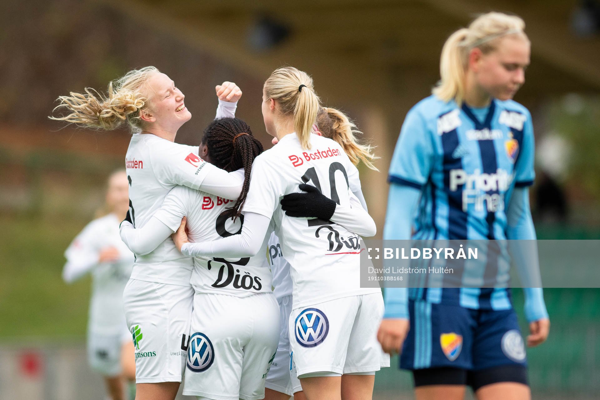 Umeås spelare jublar